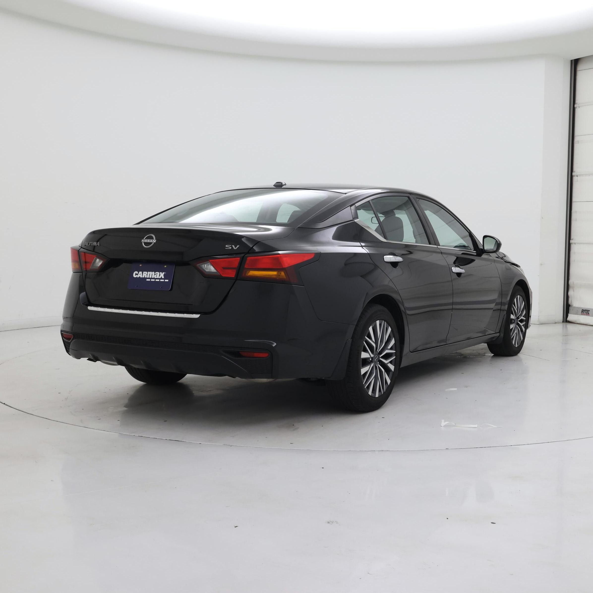 Thumbnail: 2023 Nissan Altima - 8