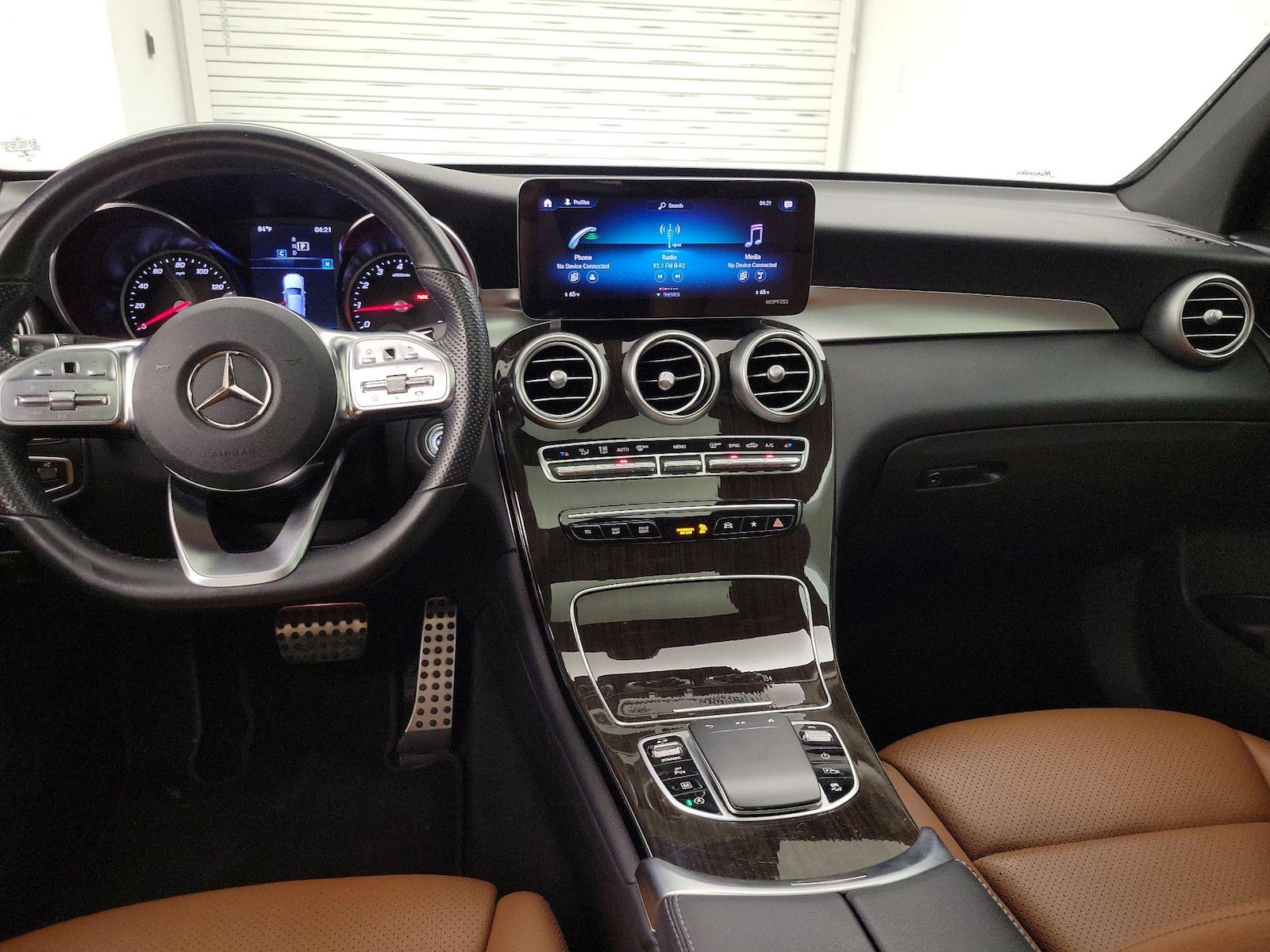 2021 Mercedes-Benz GLC Coupe GLC300 - Photo 10