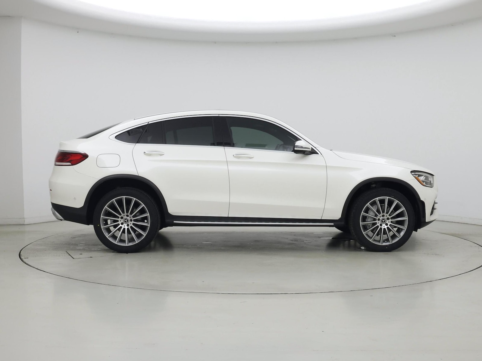 2021 Mercedes-Benz GLC Coupe GLC300 - Photo 8