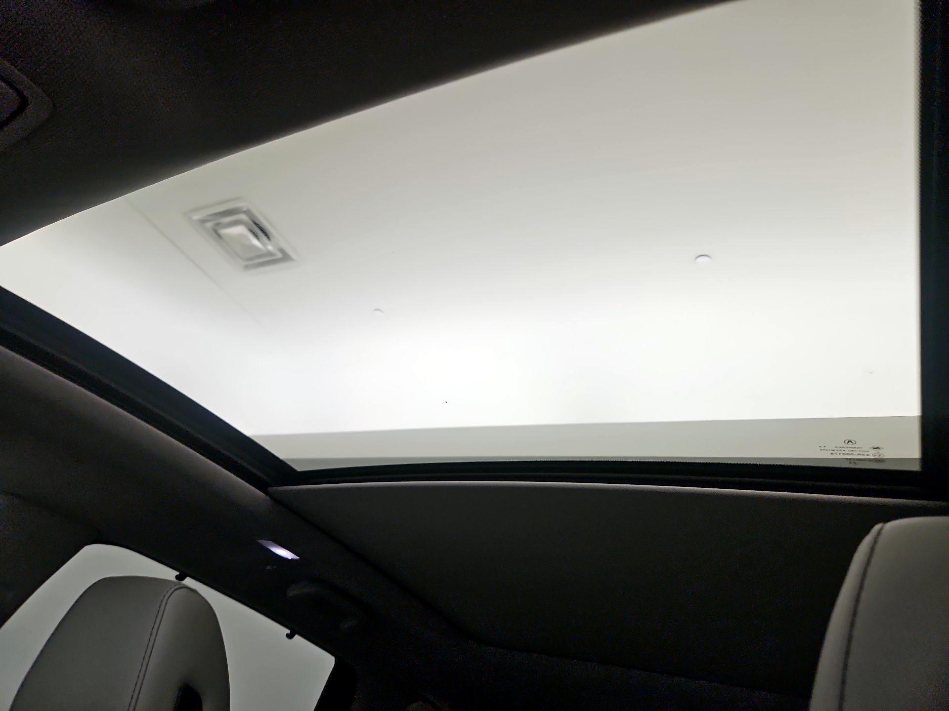 Thumbnail: 2024 Acura MDX - 18