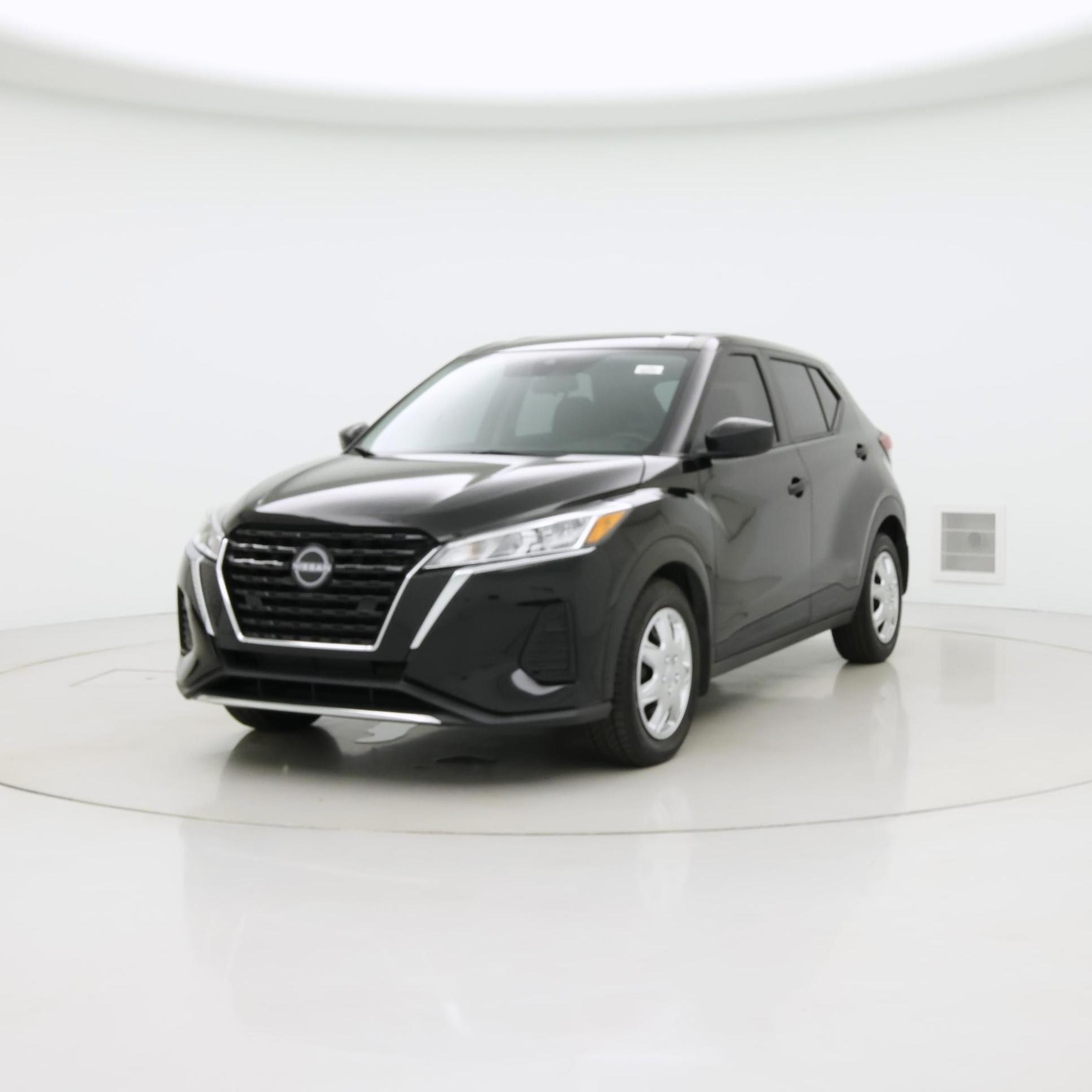 Thumbnail: 2023 Nissan Kicks - 4