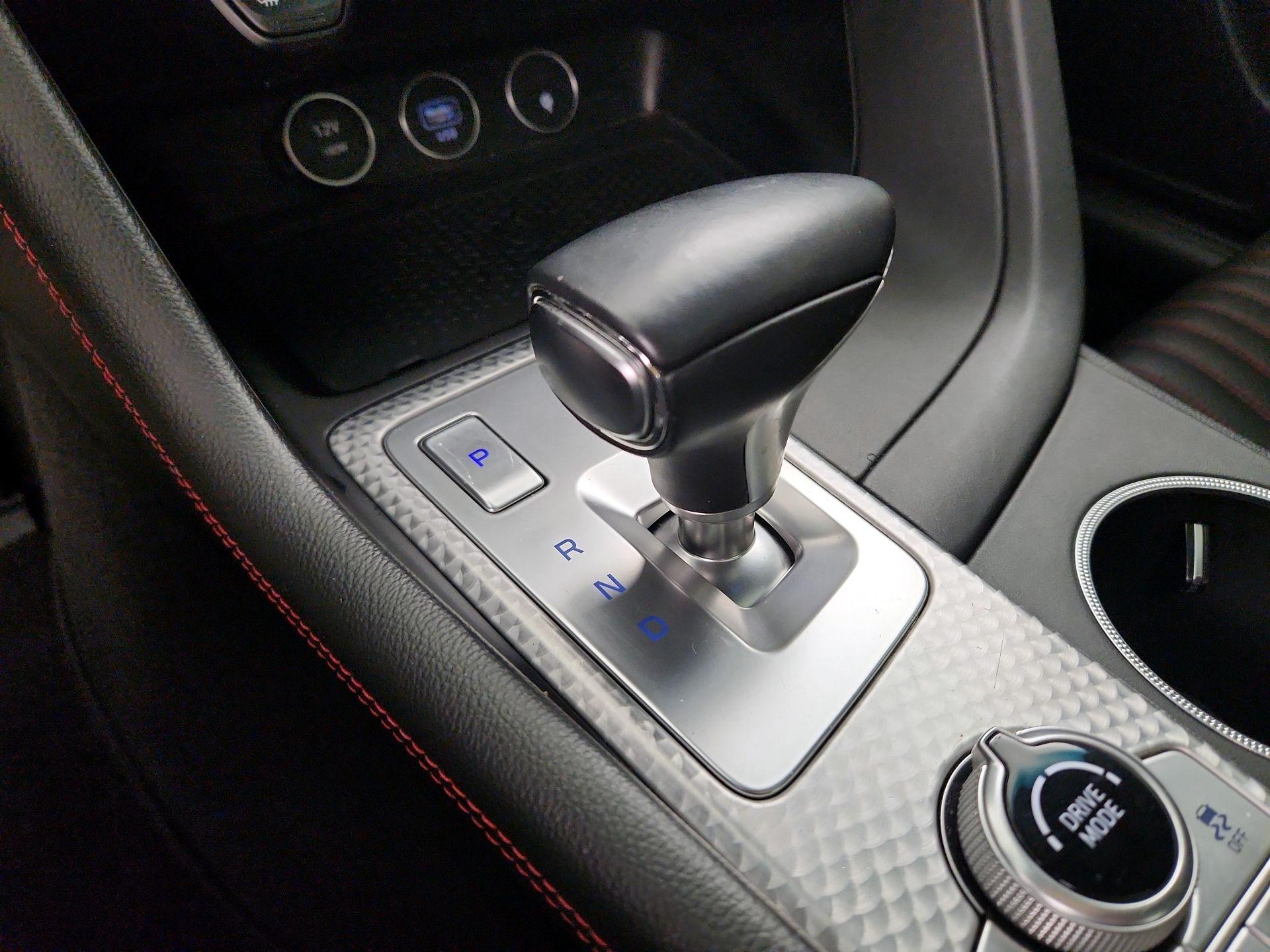 Thumbnail: 2023 Genesis G70 - 16
