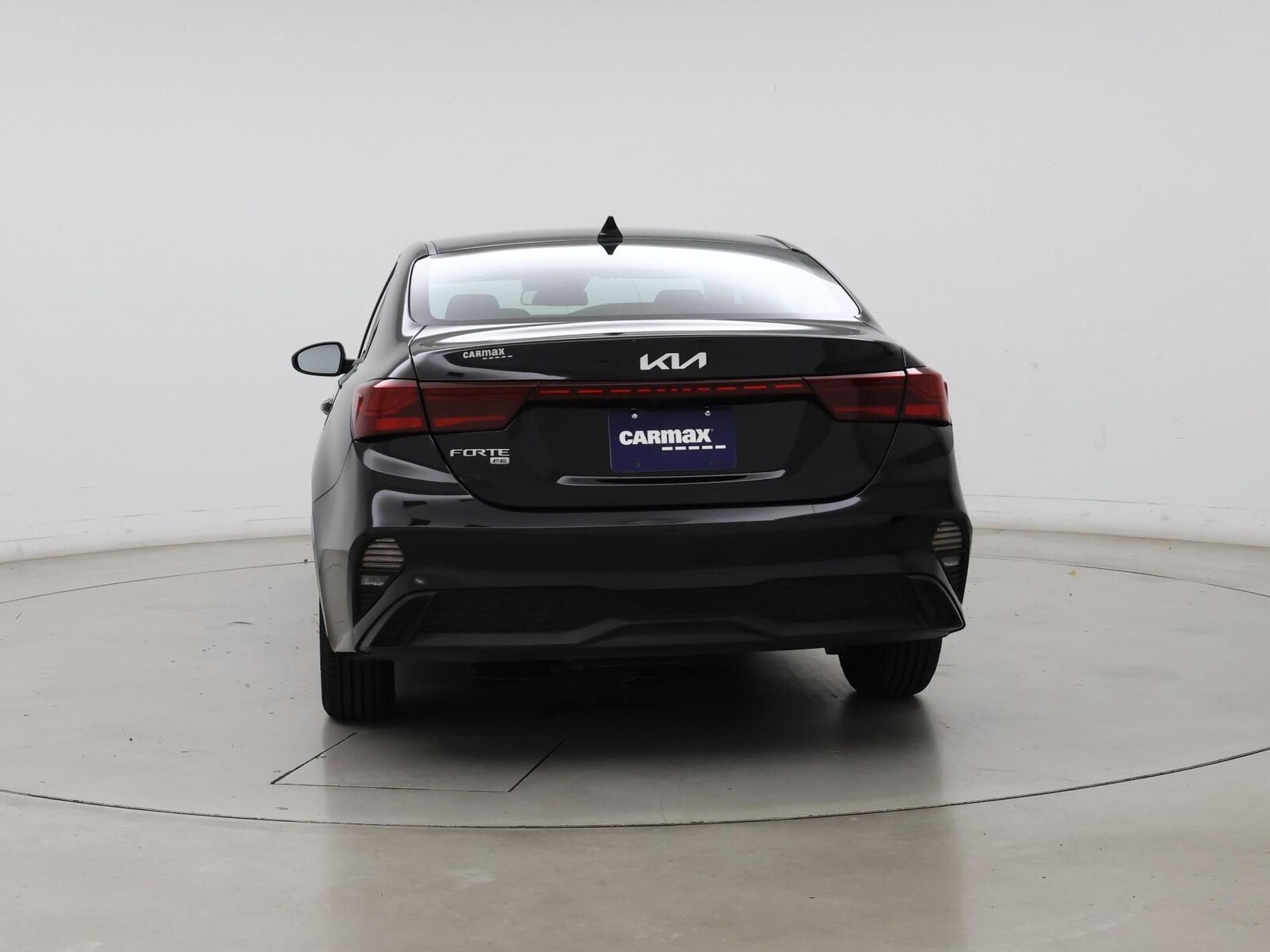 2024 Kia Forte LX - Photo 7