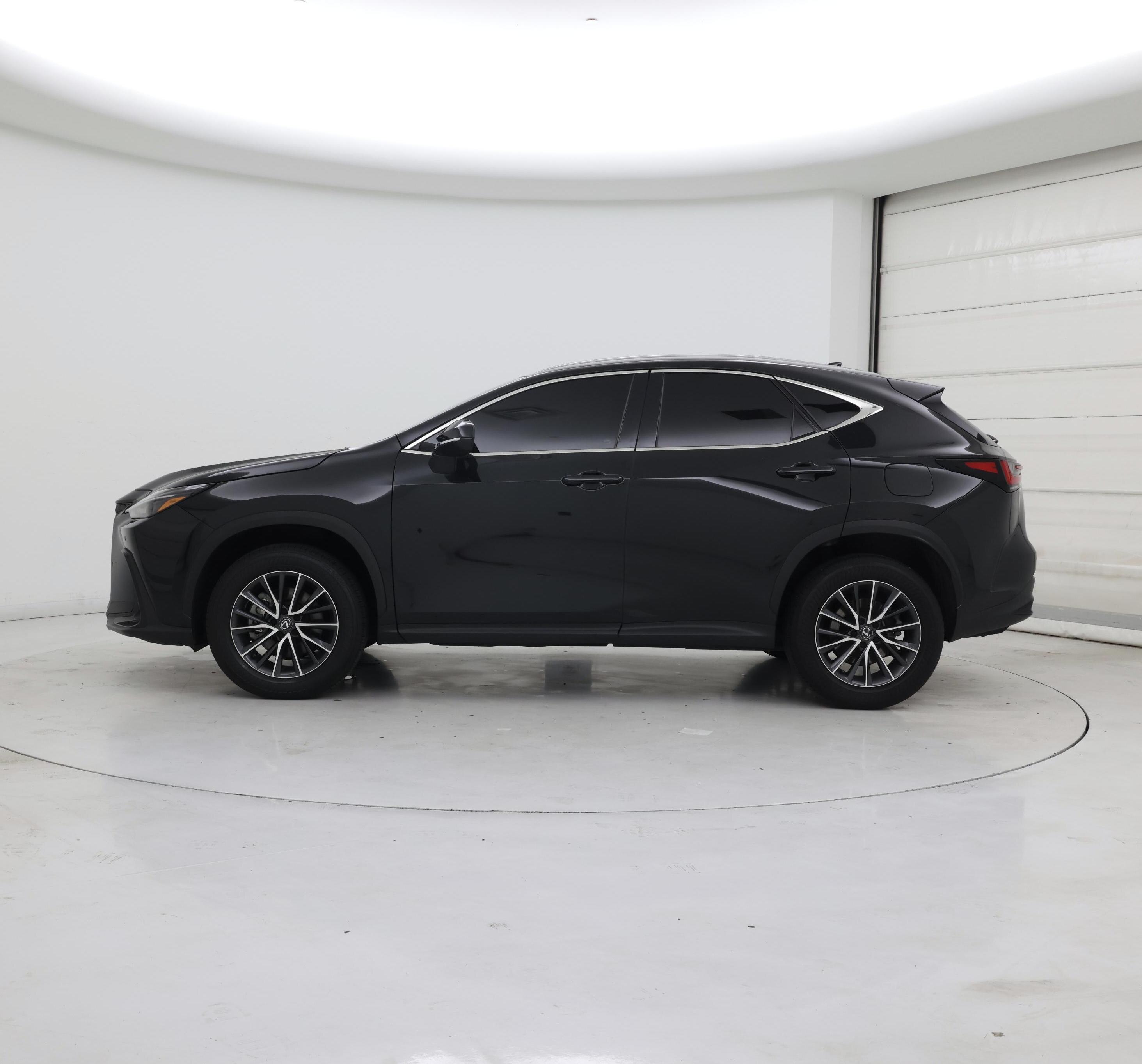 Thumbnail: 2025 Lexus NX - 3