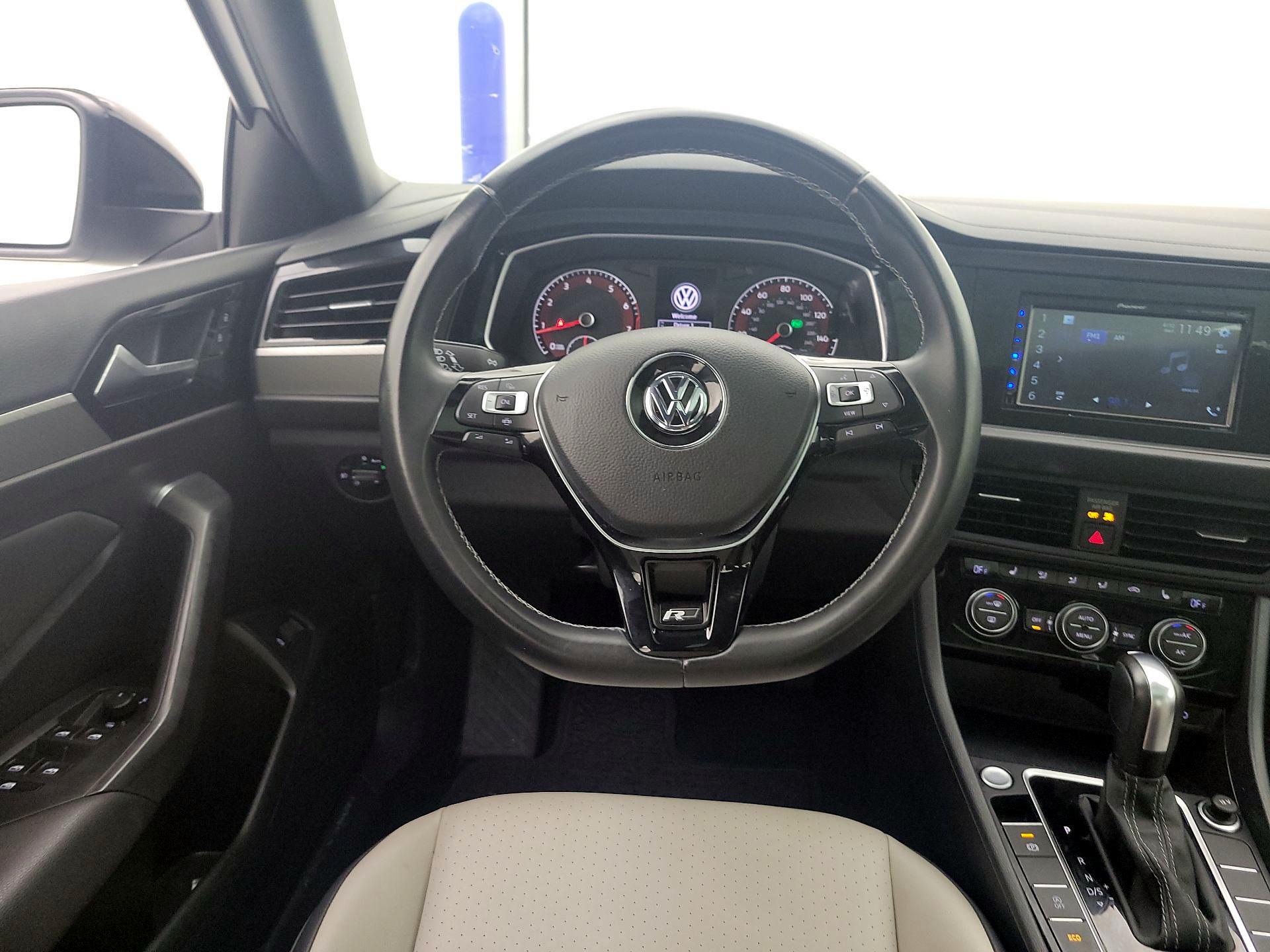Thumbnail: 2020 Volkswagen Jetta - 10