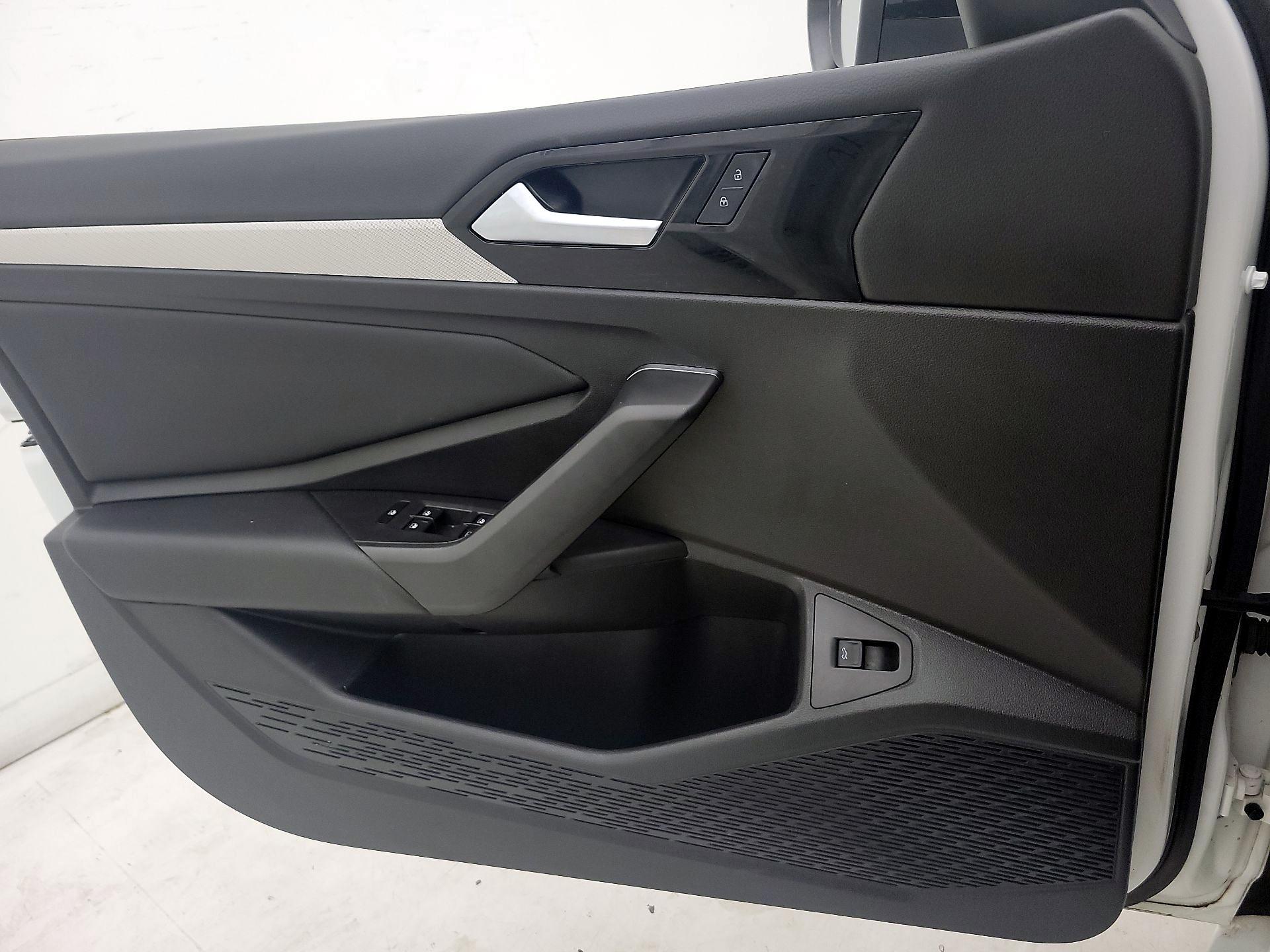 Thumbnail: 2020 Volkswagen Jetta - 12