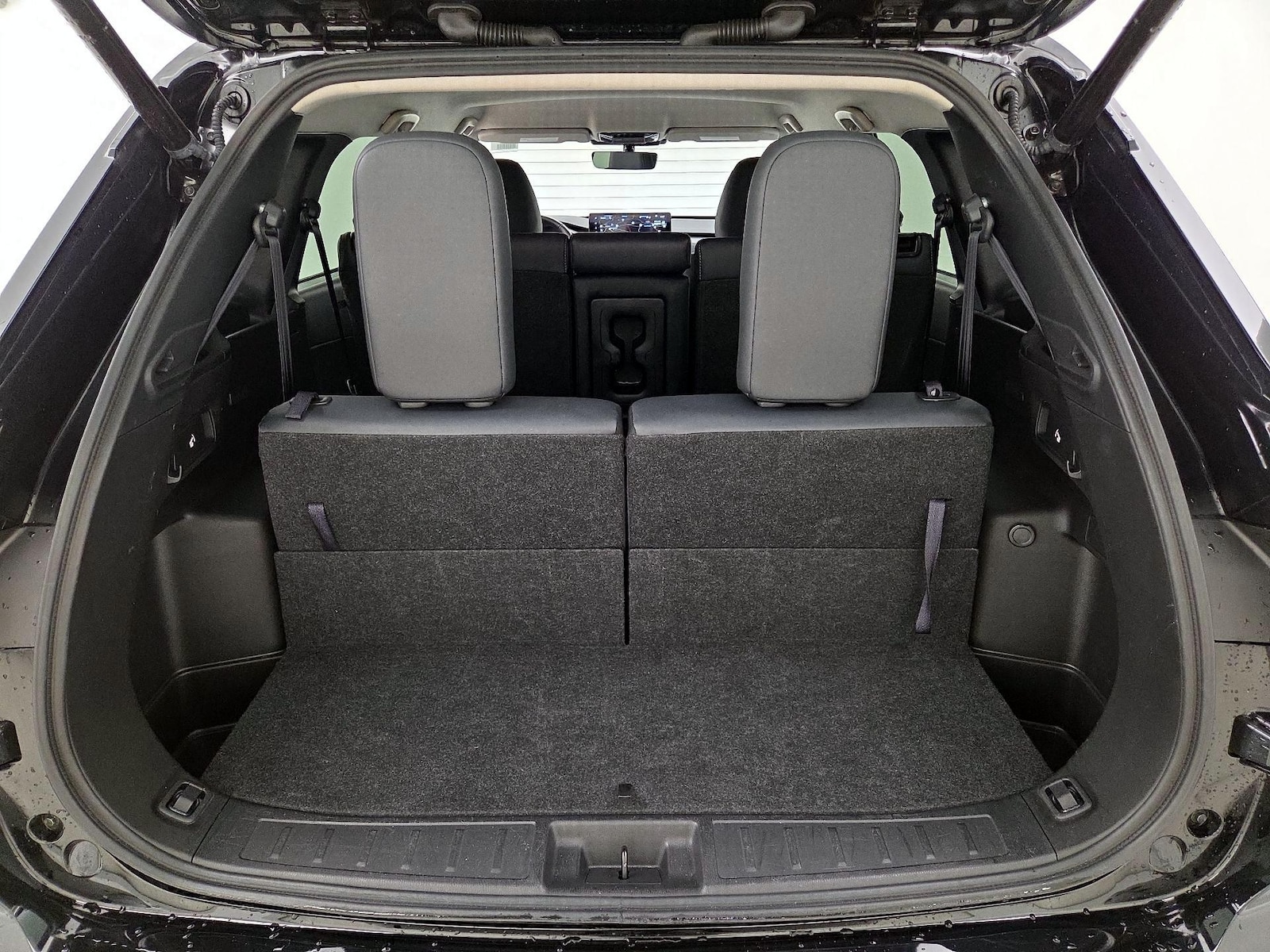 2025 Mitsubishi Outlander SE - Photo 23