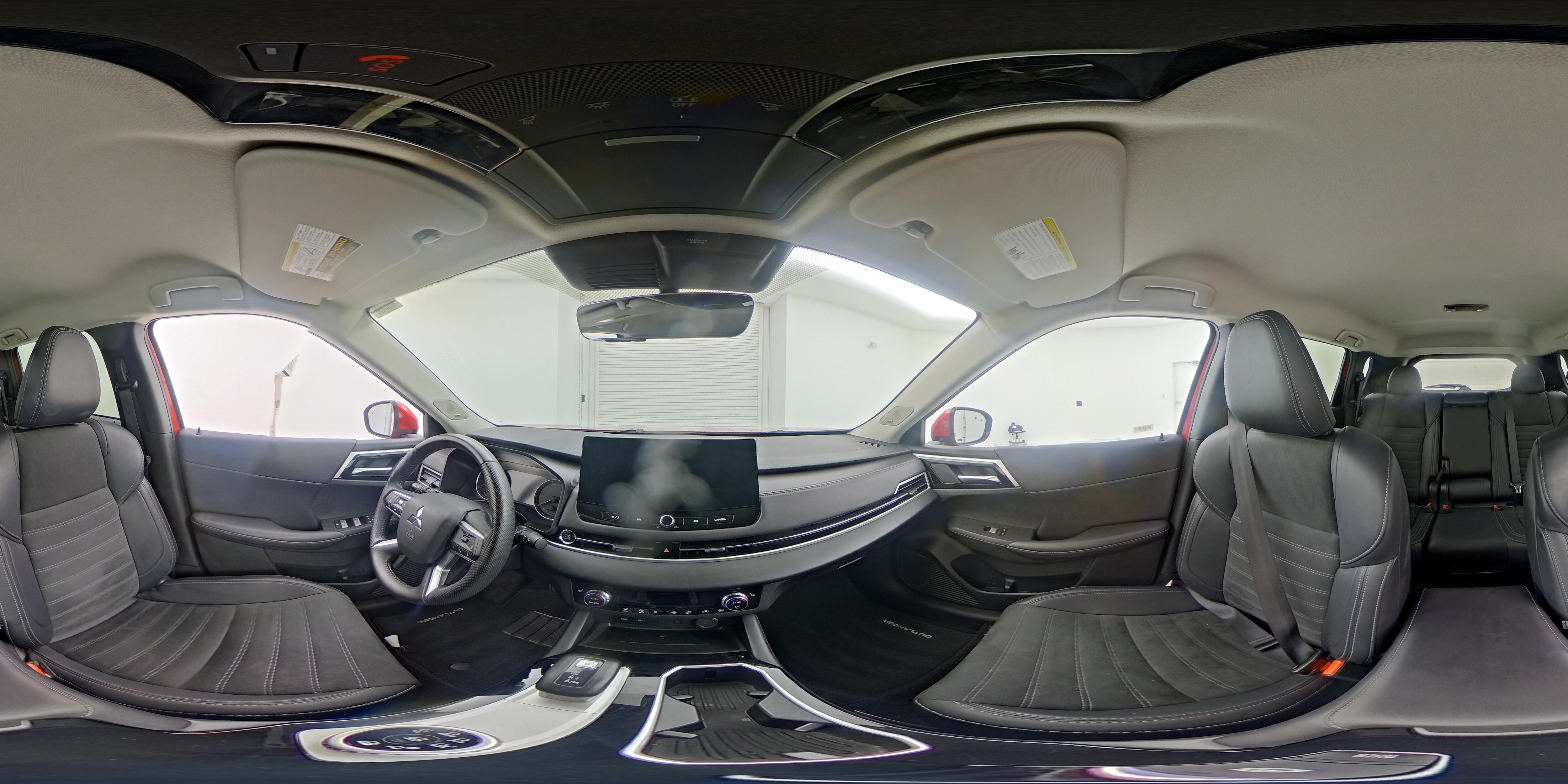 2025 Mitsubishi Outlander SE - Photo 27