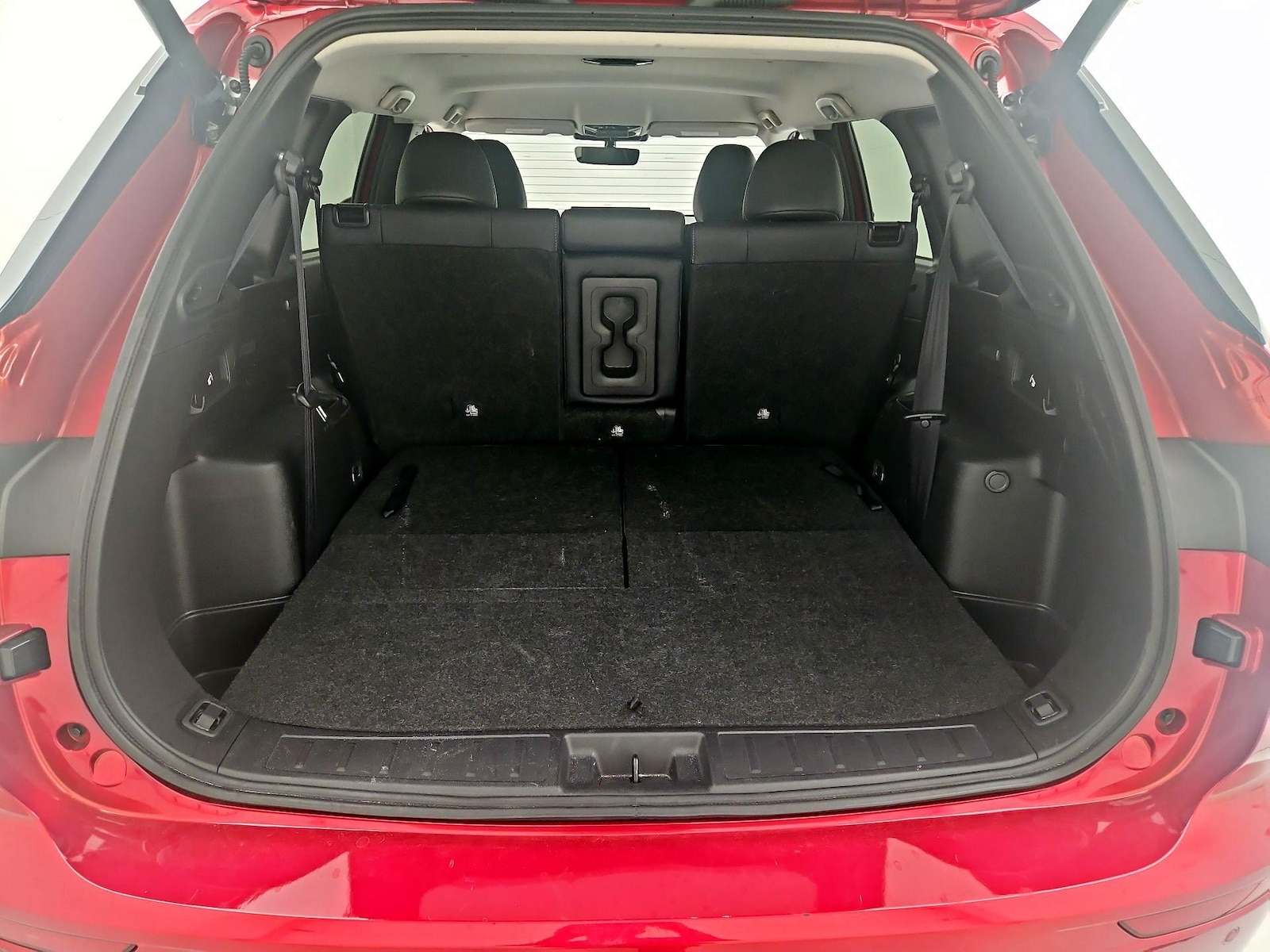 2025 Mitsubishi Outlander SE - Photo 24