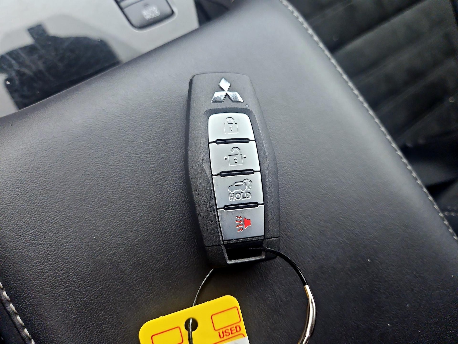 2025 Mitsubishi Outlander SE - Photo 26