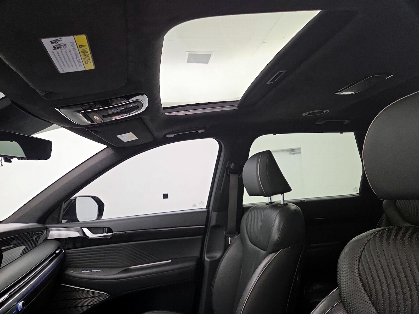 Sunroof(s) & Skylight(s)