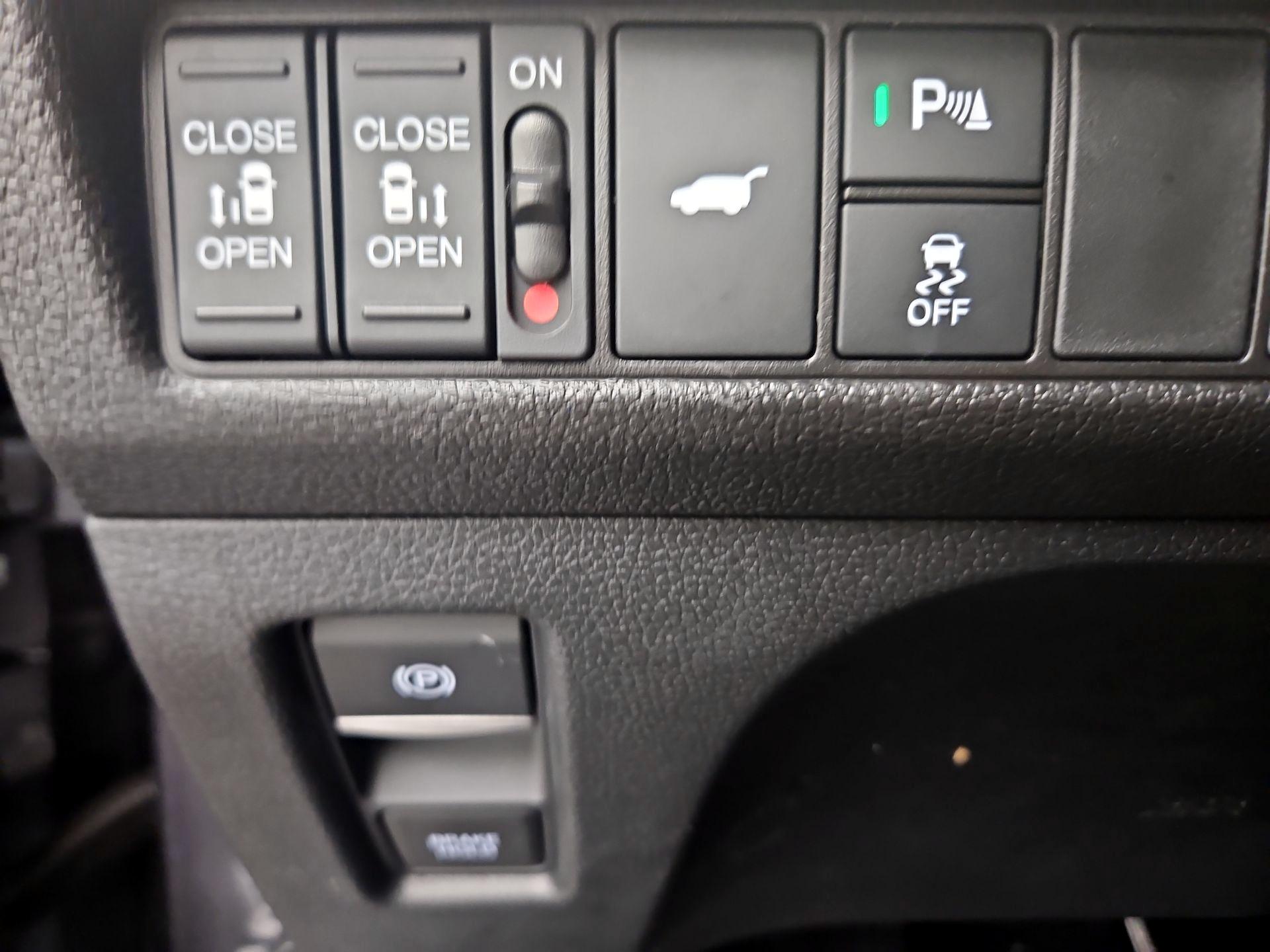 Thumbnail: 2025 Honda Odyssey - 13