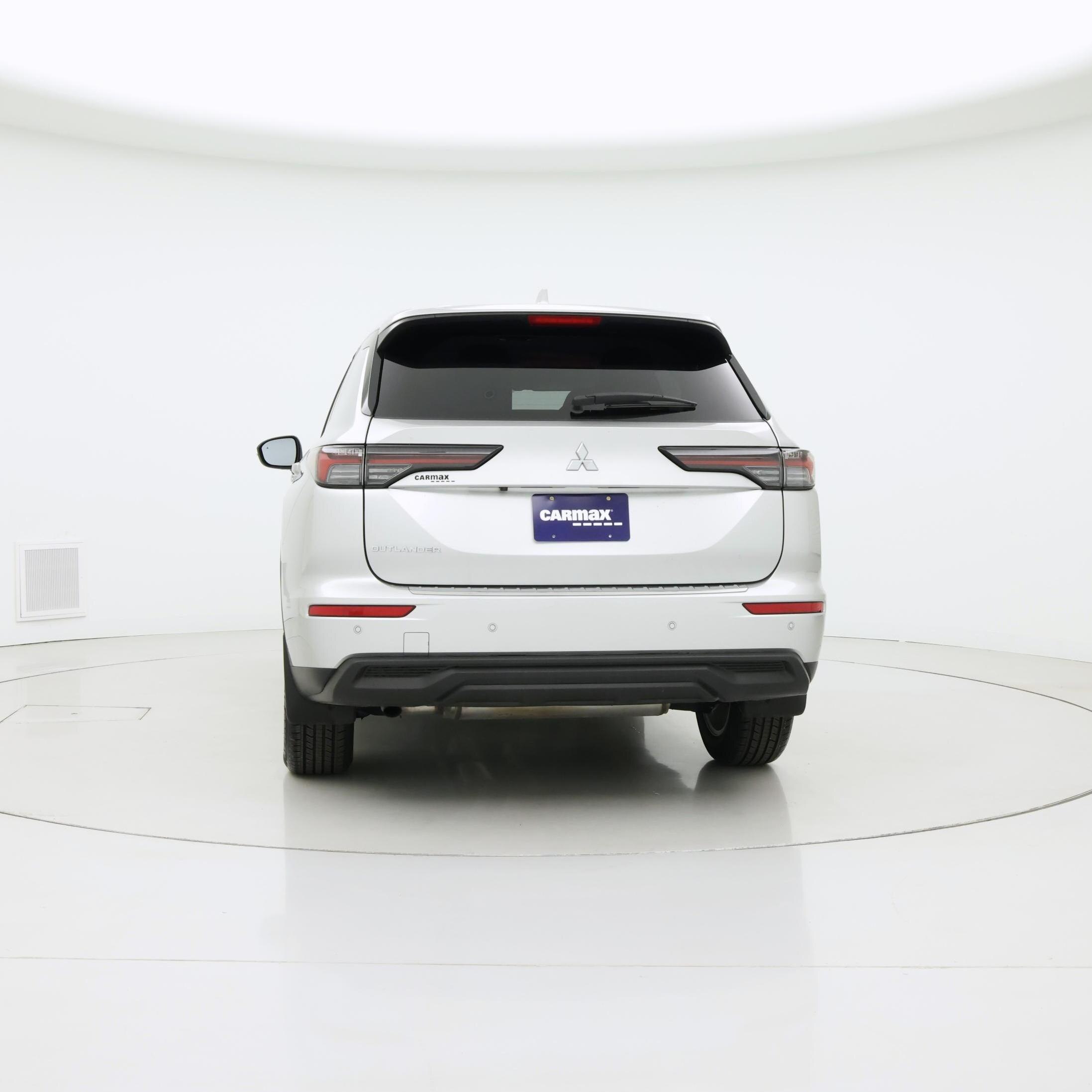 Thumbnail: 2025 Mitsubishi Outlander - 6