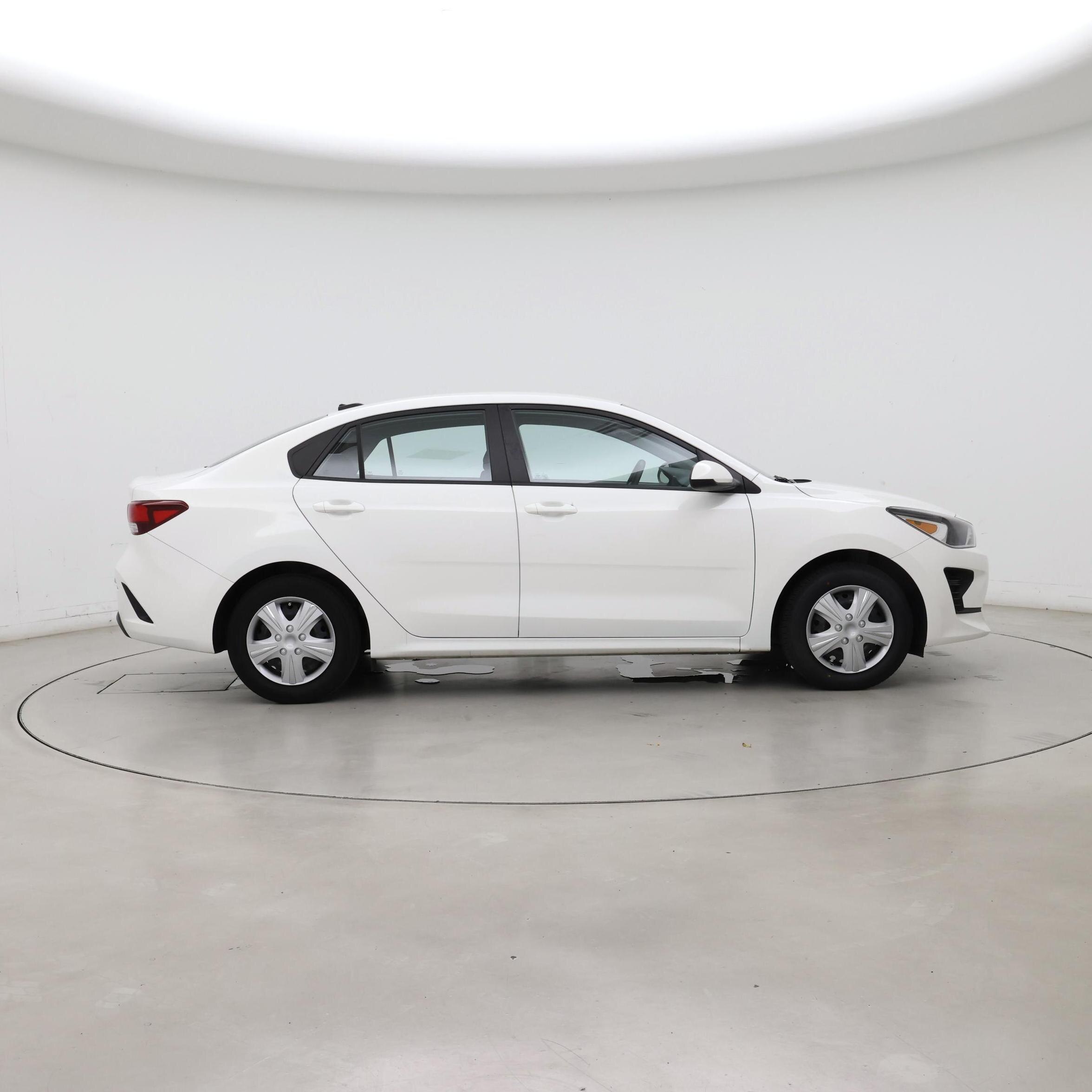 Thumbnail: 2023 Kia Rio - 7