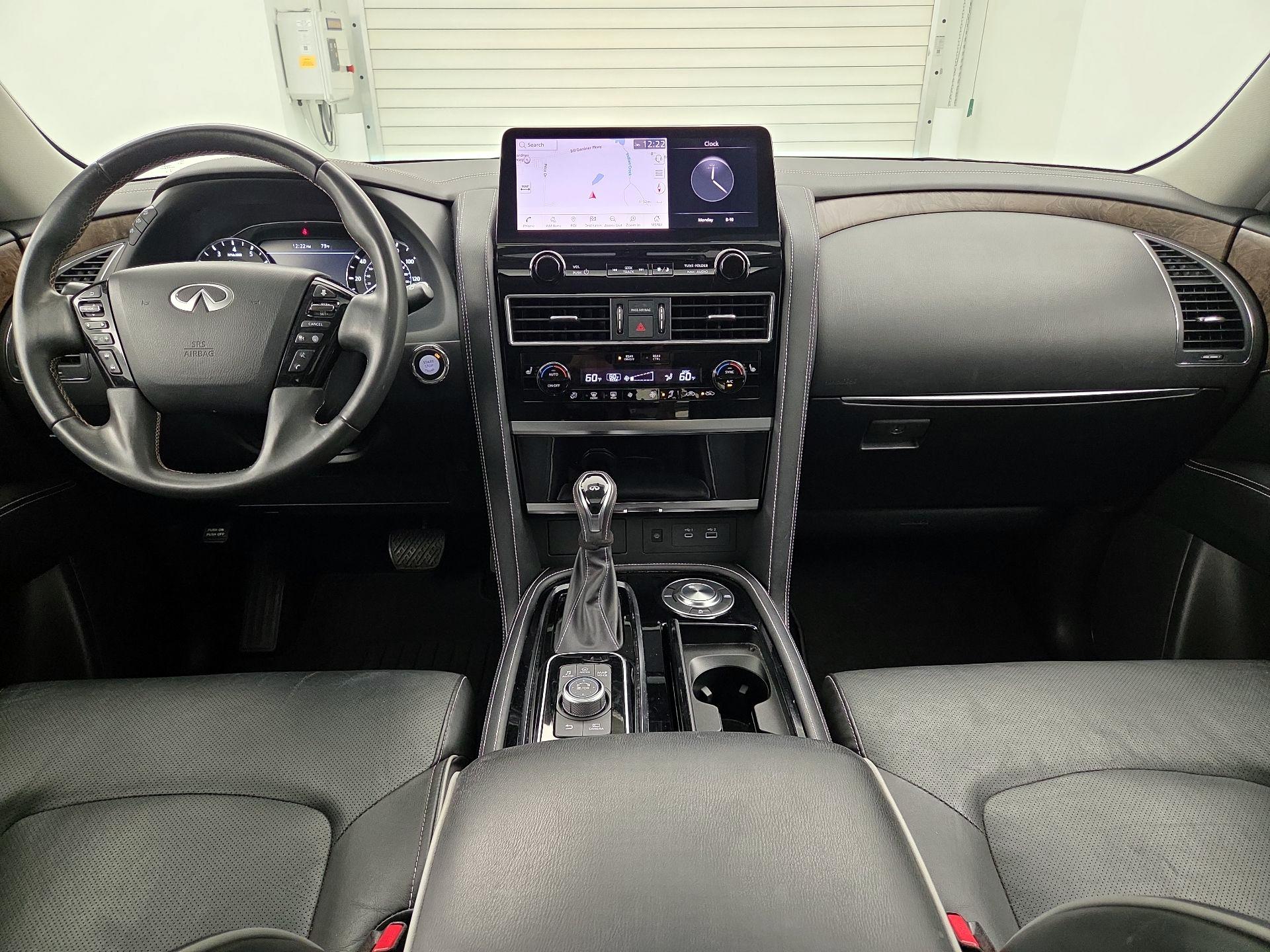 Thumbnail: 2023 INFINITI QX80 - 9