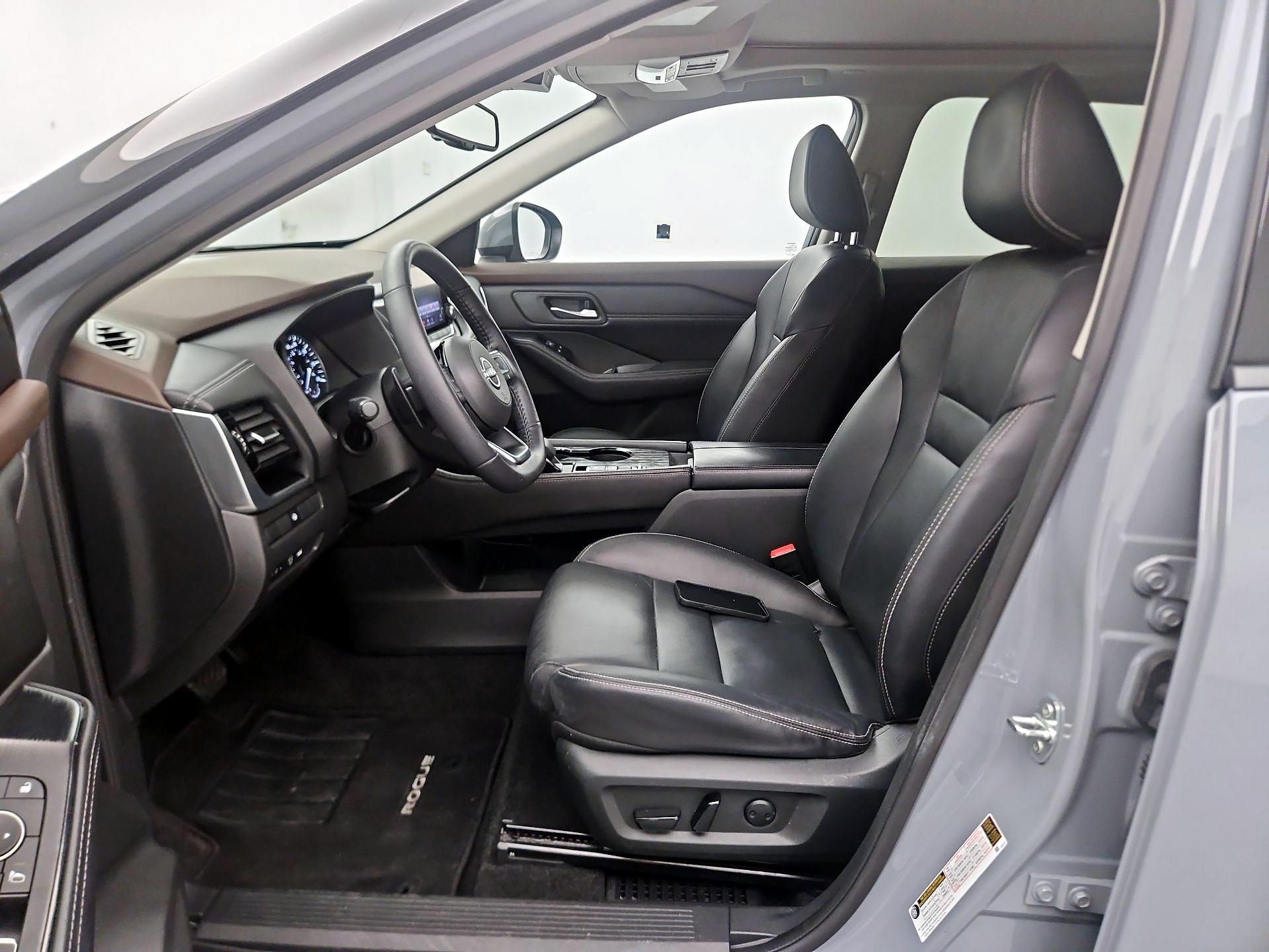 Thumbnail: 2023 Nissan Rogue - 9