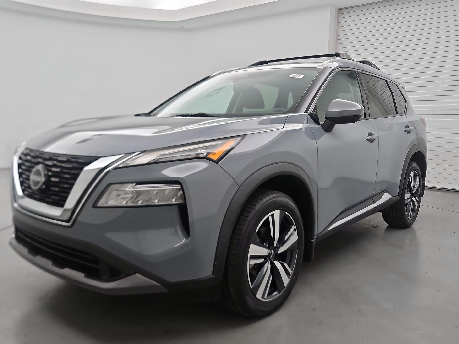 Thumbnail: 2023 Nissan Rogue - 3