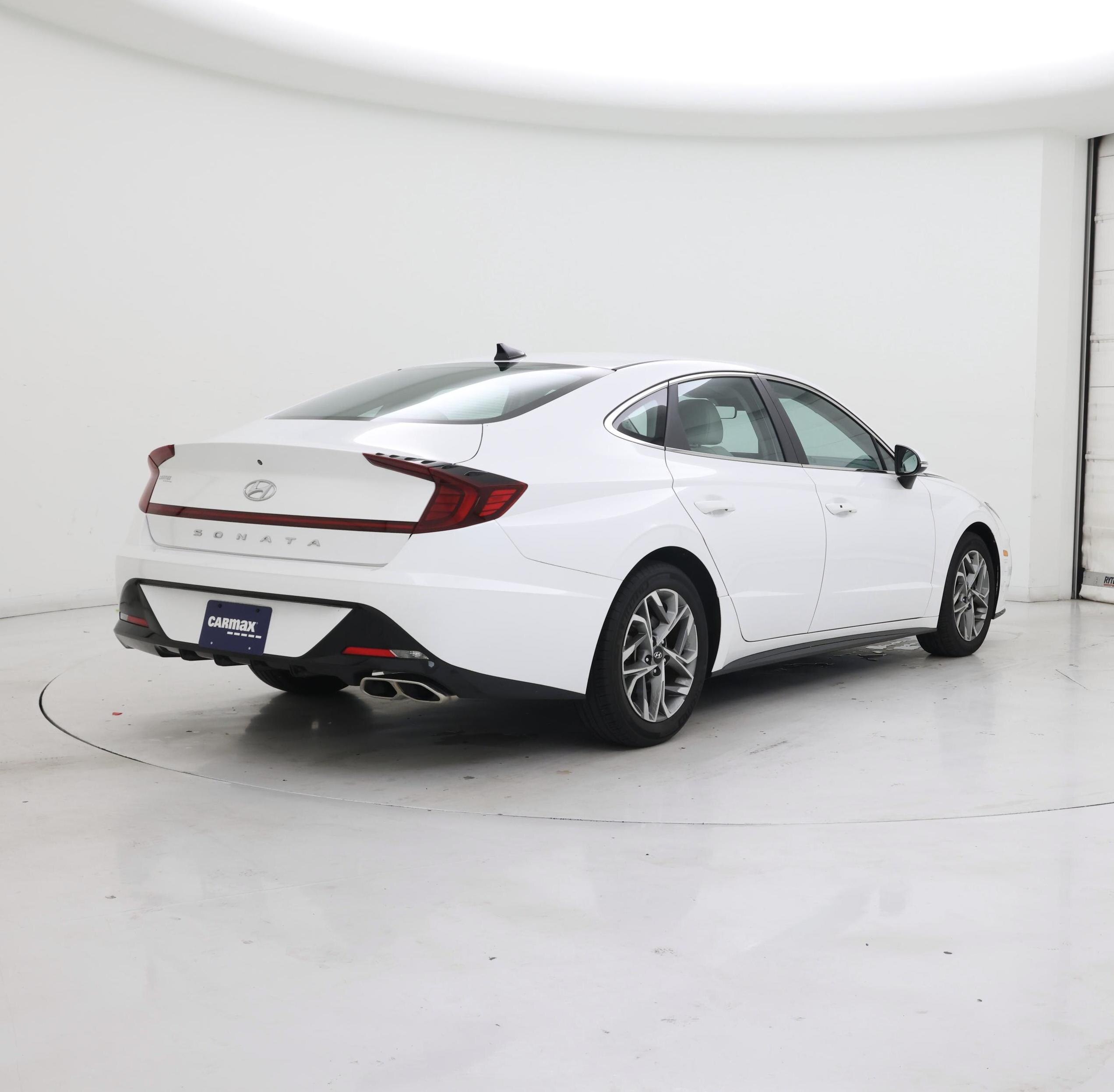 Thumbnail: 2023 Hyundai Sonata - 8