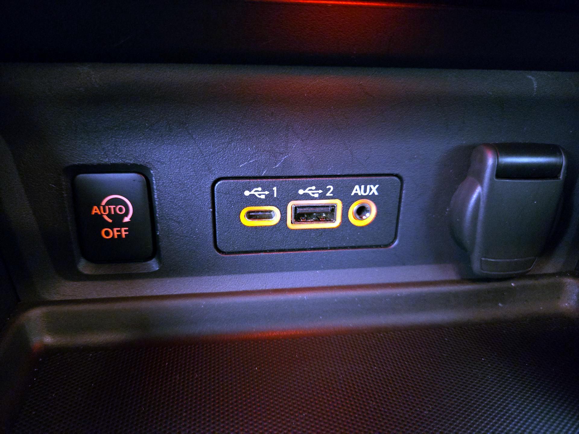 Thumbnail: 2024 Nissan Sentra - 18