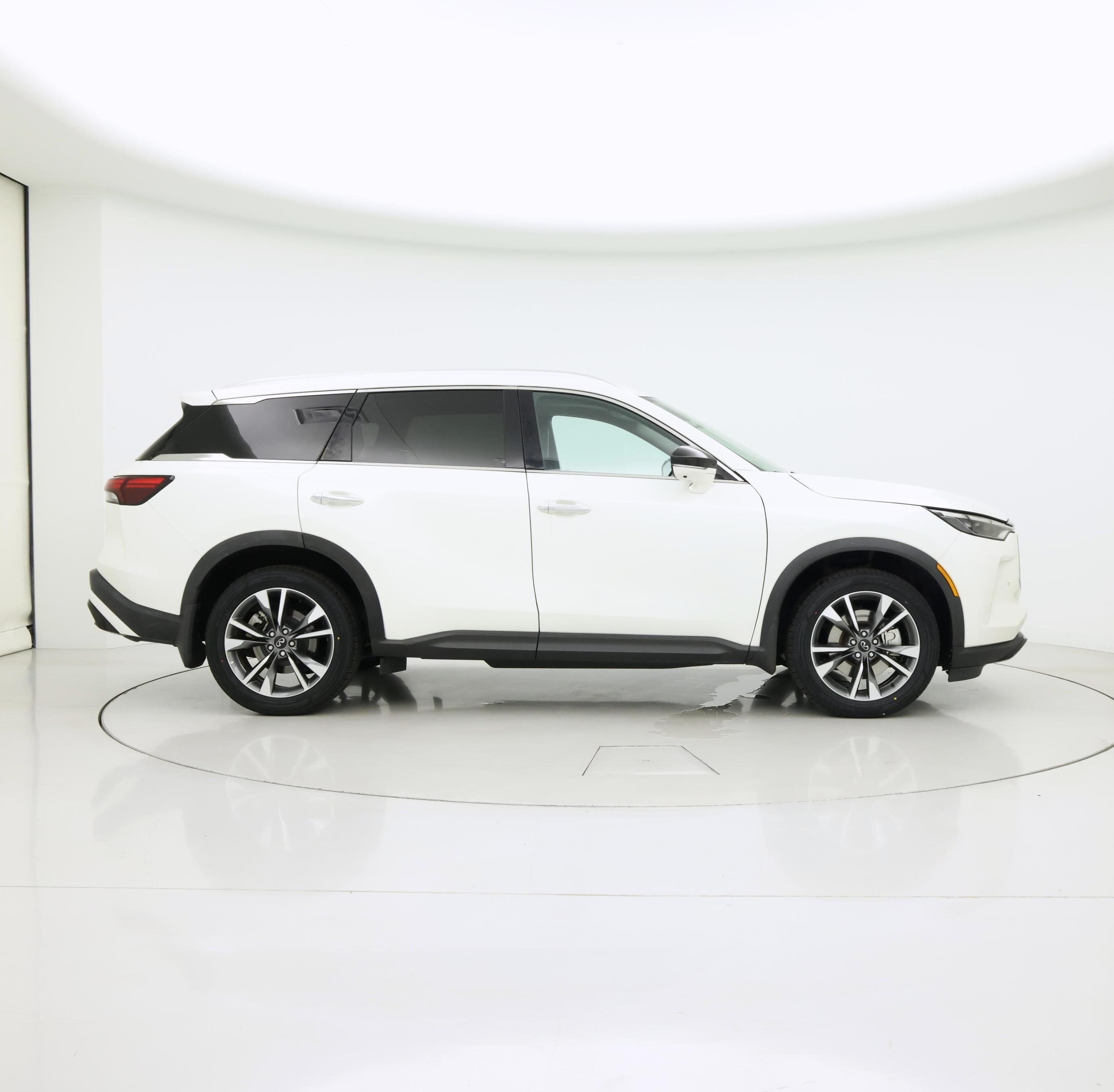 Thumbnail: 2023 INFINITI QX60 - 7