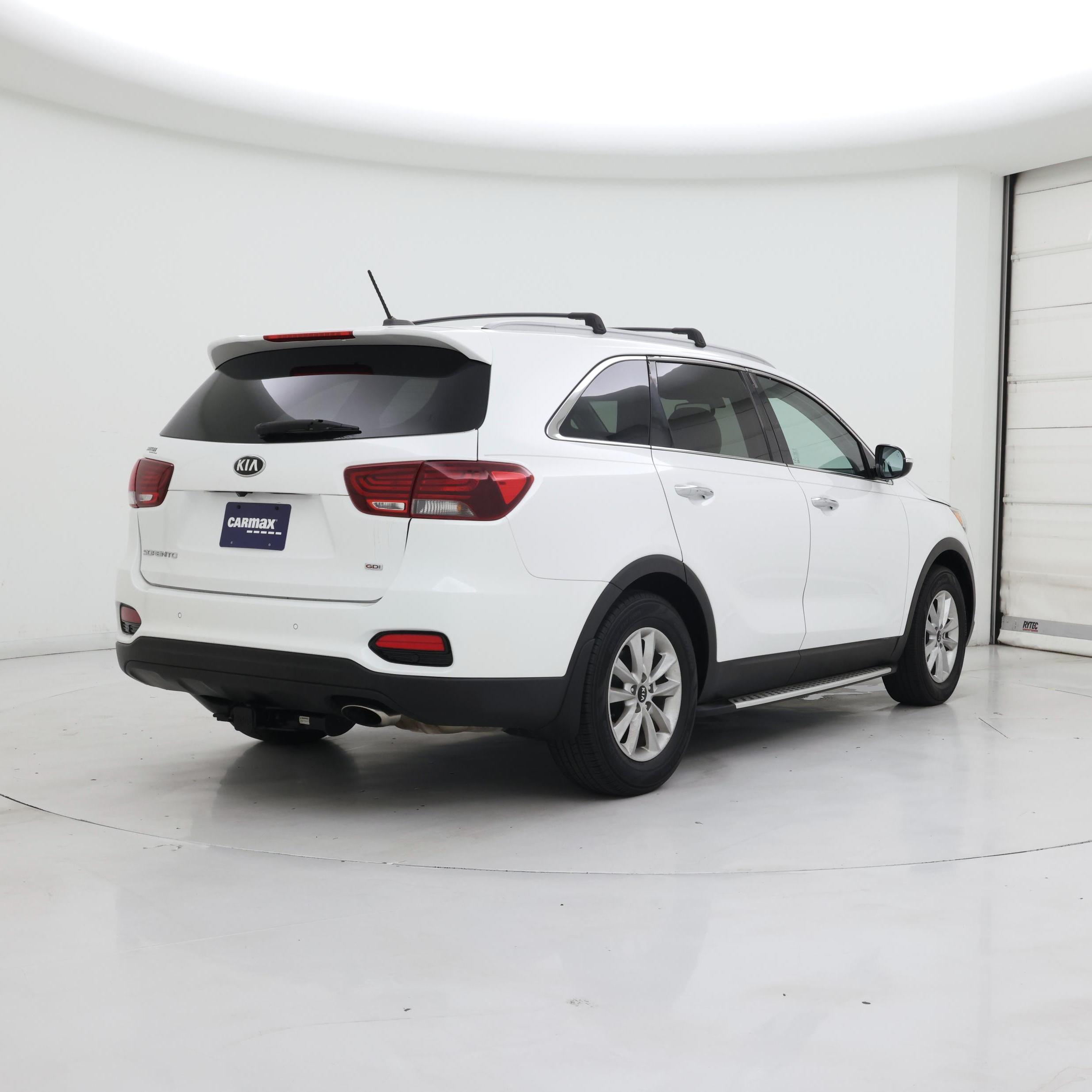 Thumbnail: 2020 Kia Sorento - 8