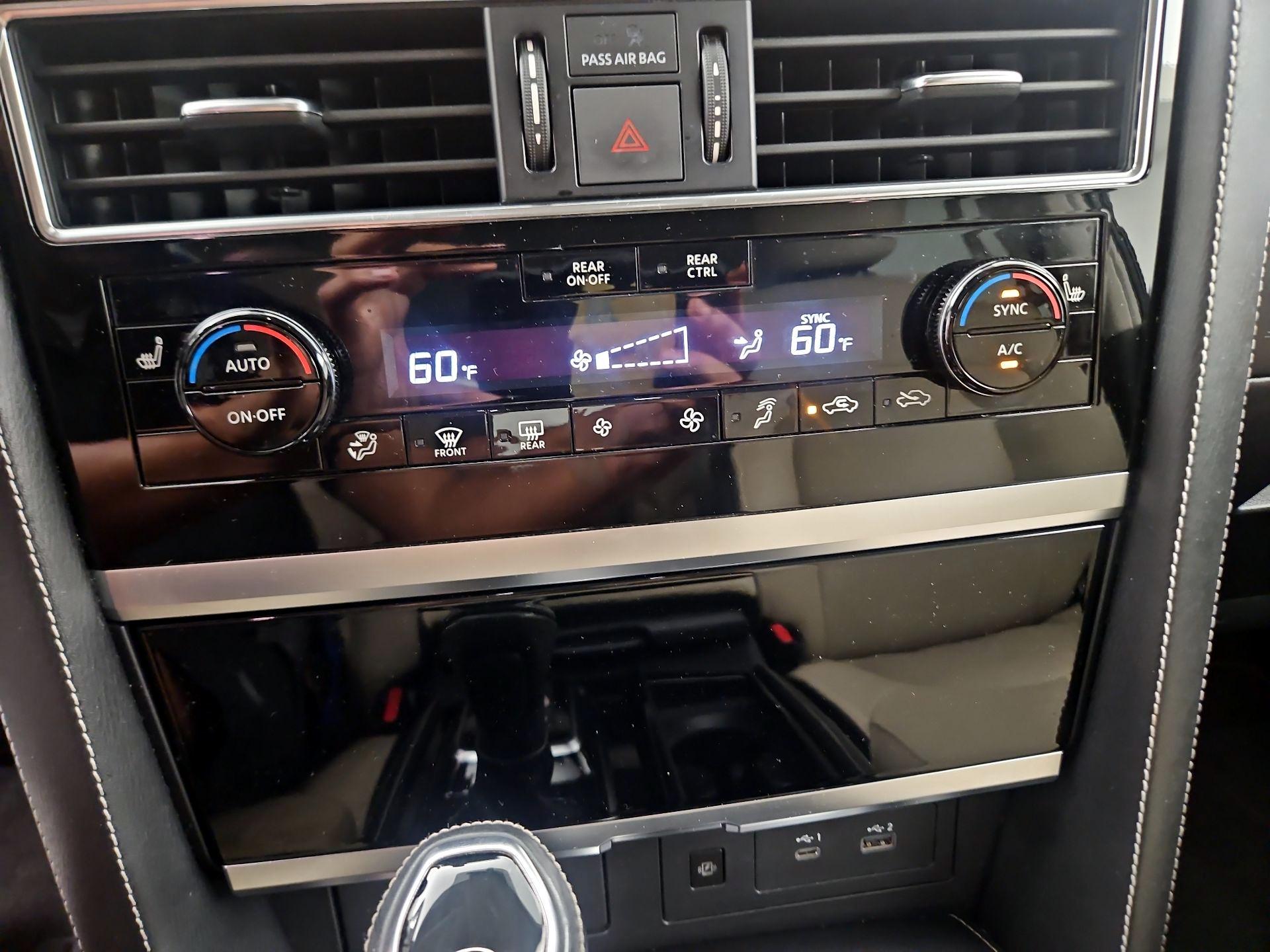 Thumbnail: 2023 INFINITI QX80 - 14