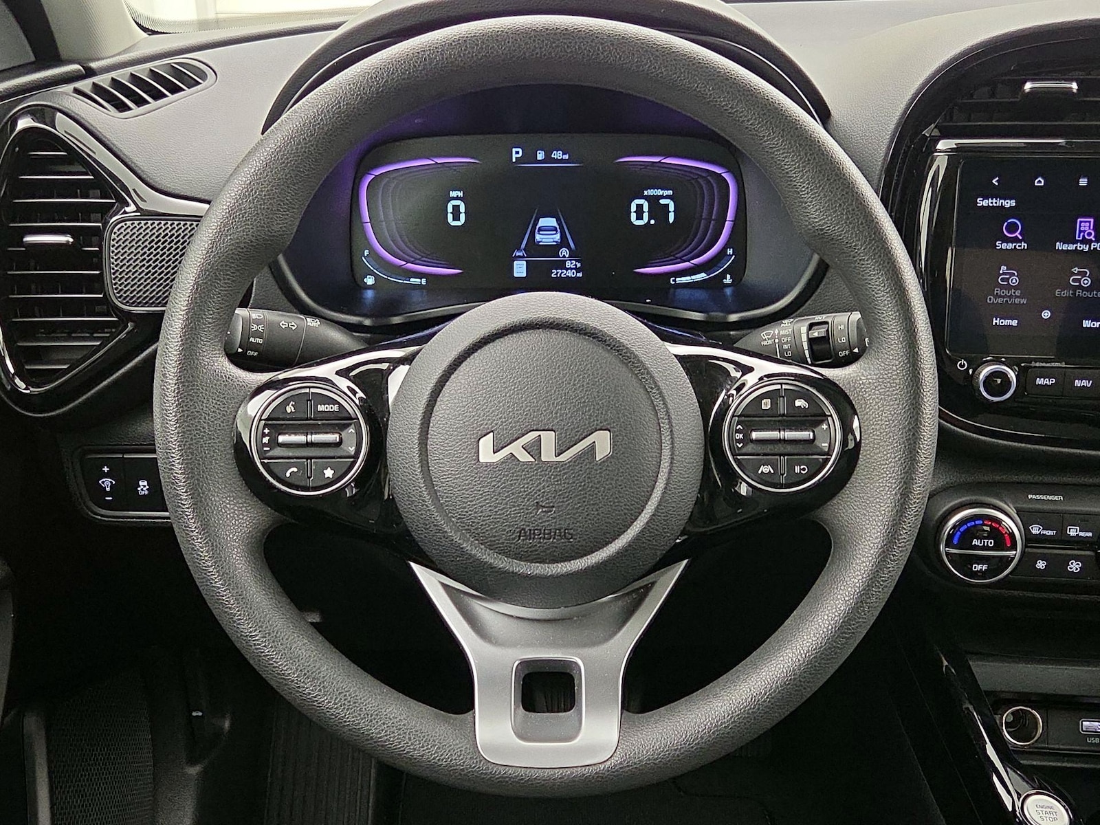 2024 Kia Soul S - Photo 11