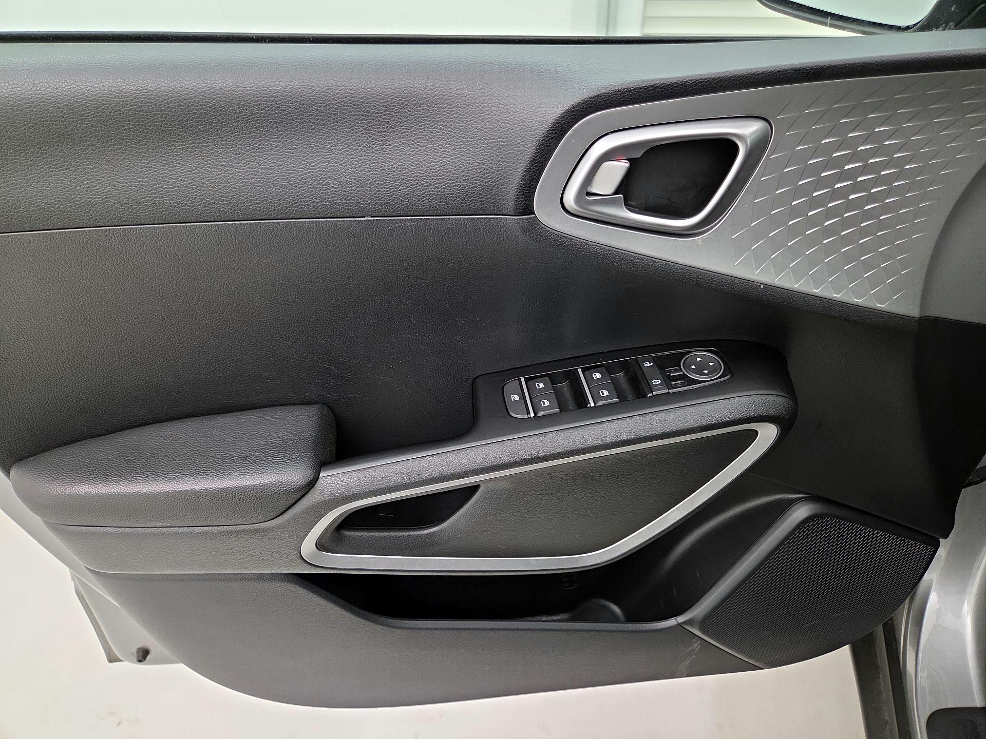 Thumbnail: 2024 Kia Soul - 12