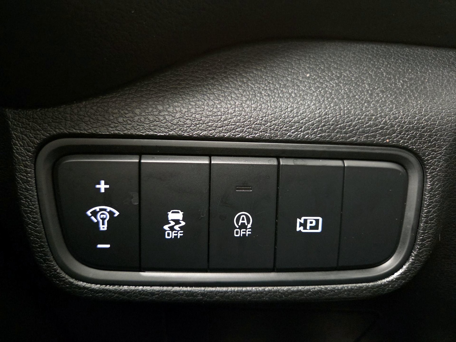 2024 Kia Soul S - Photo 14