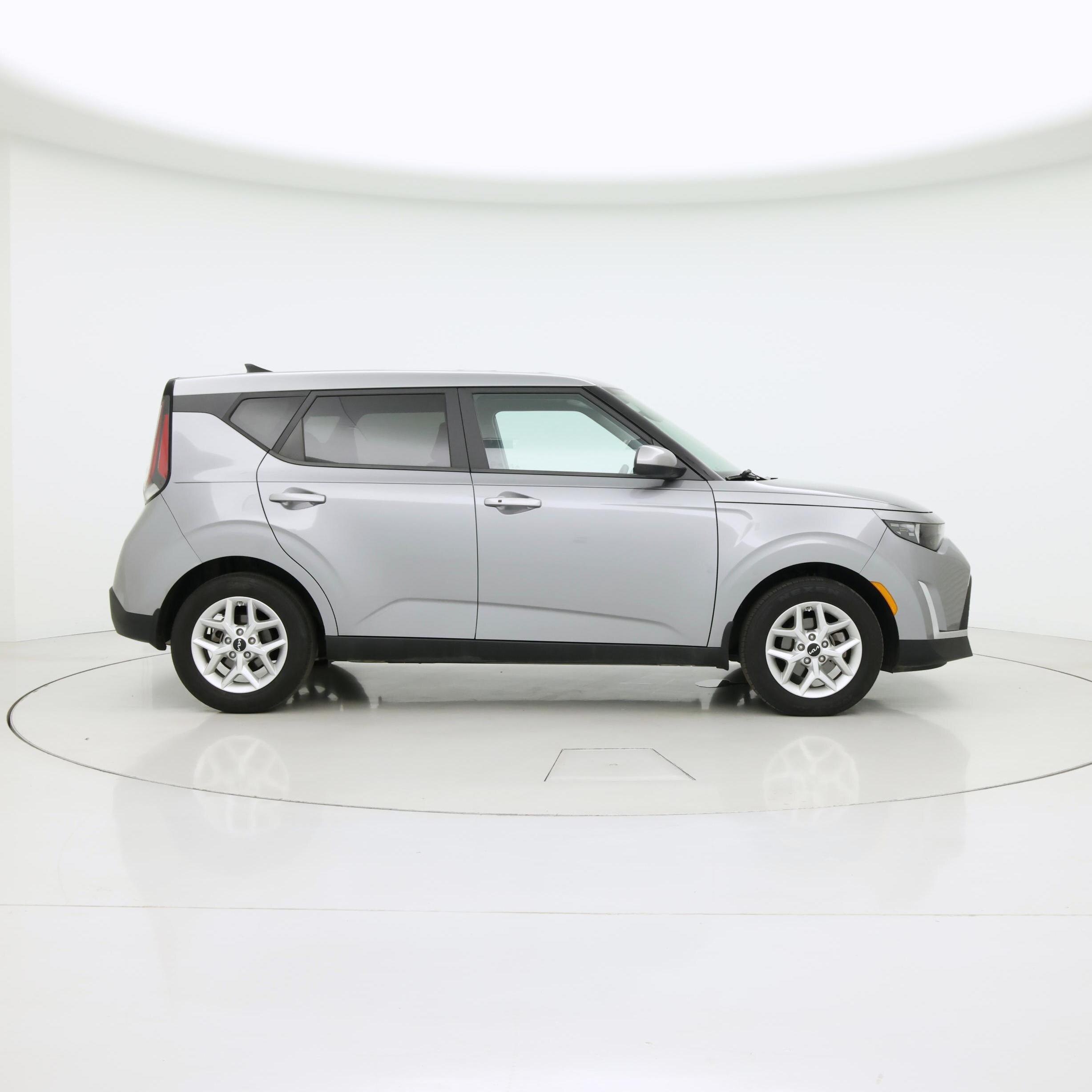 Thumbnail: 2024 Kia Soul - 7