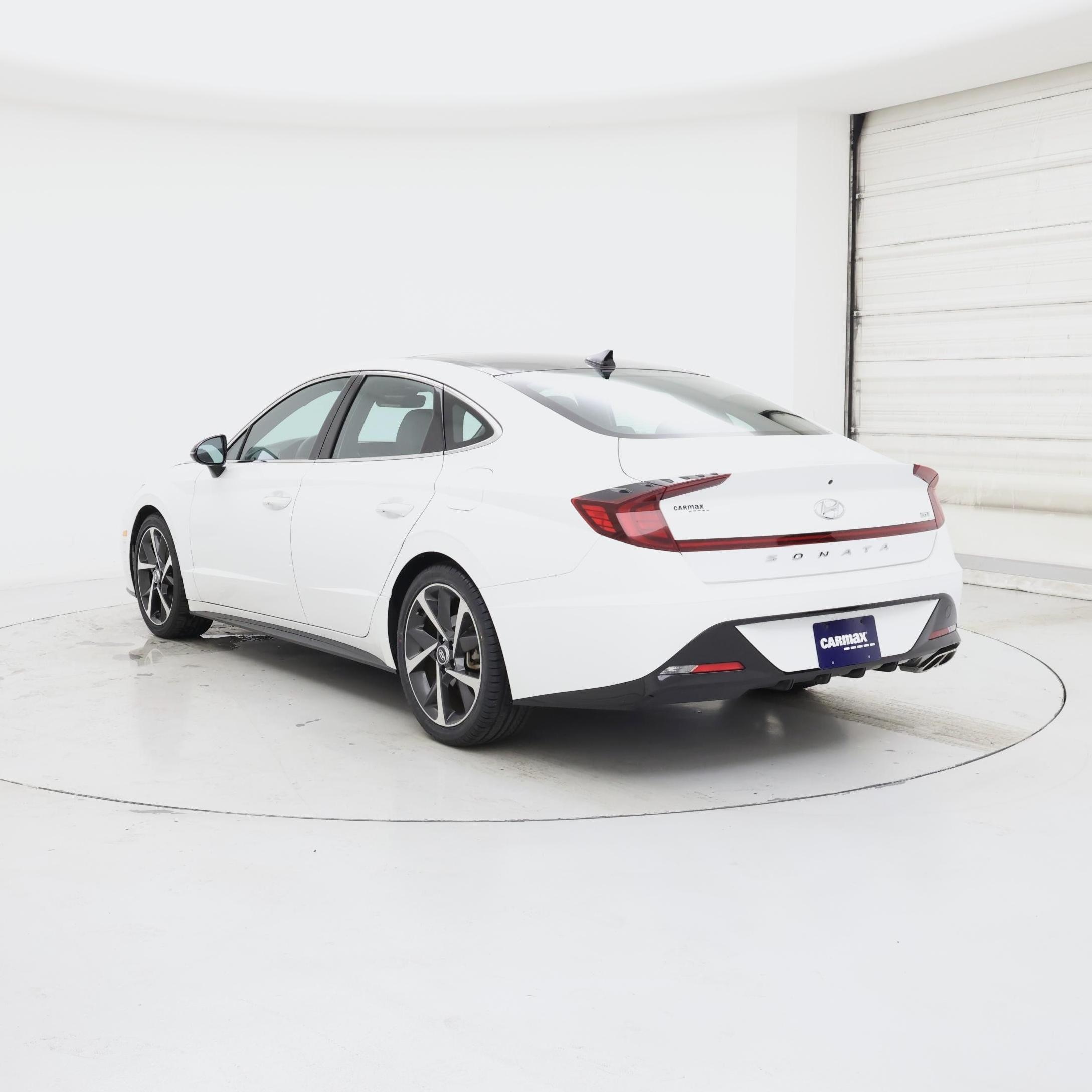 Thumbnail: 2023 Hyundai Sonata - 2