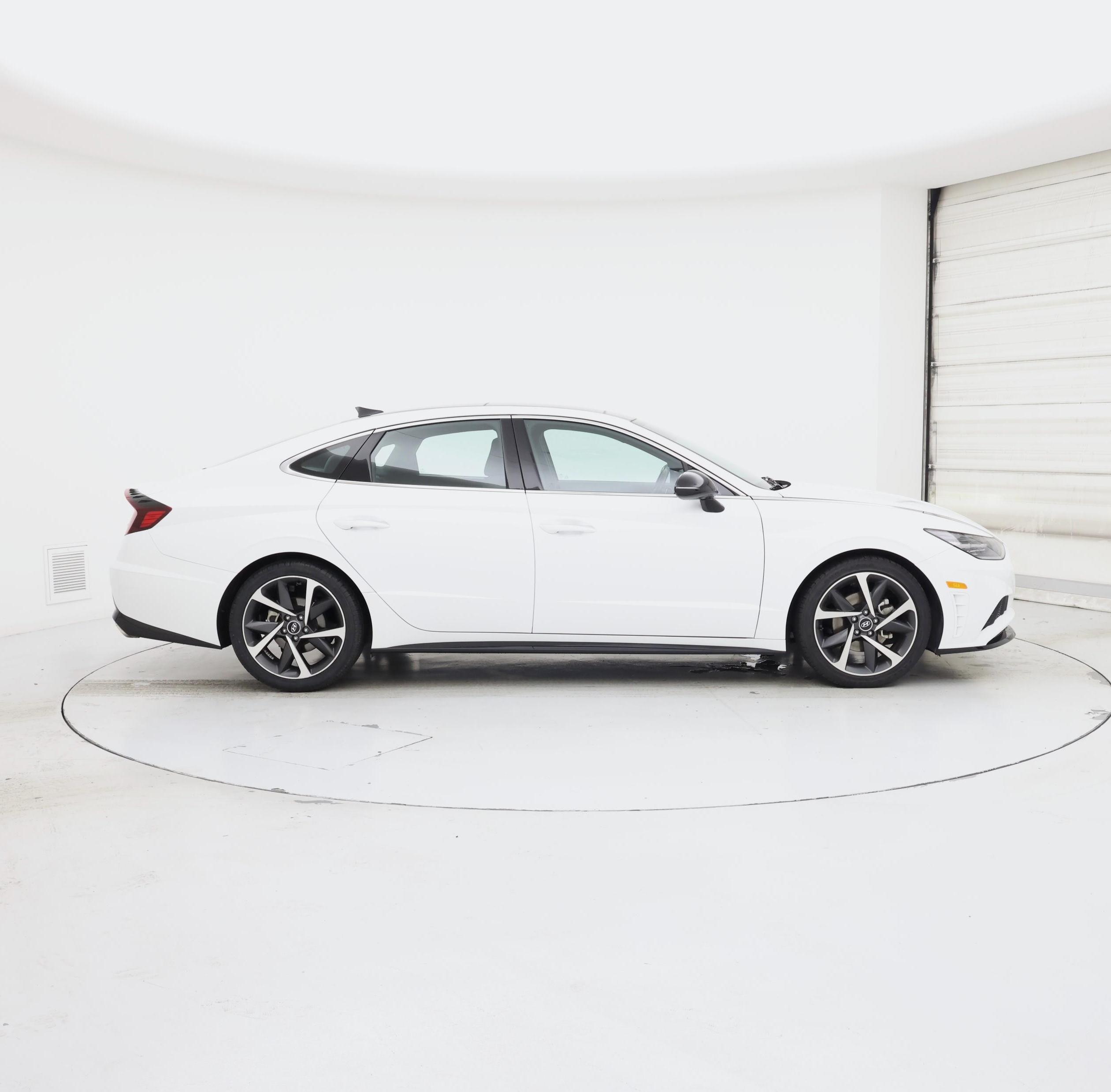 Thumbnail: 2023 Hyundai Sonata - 7