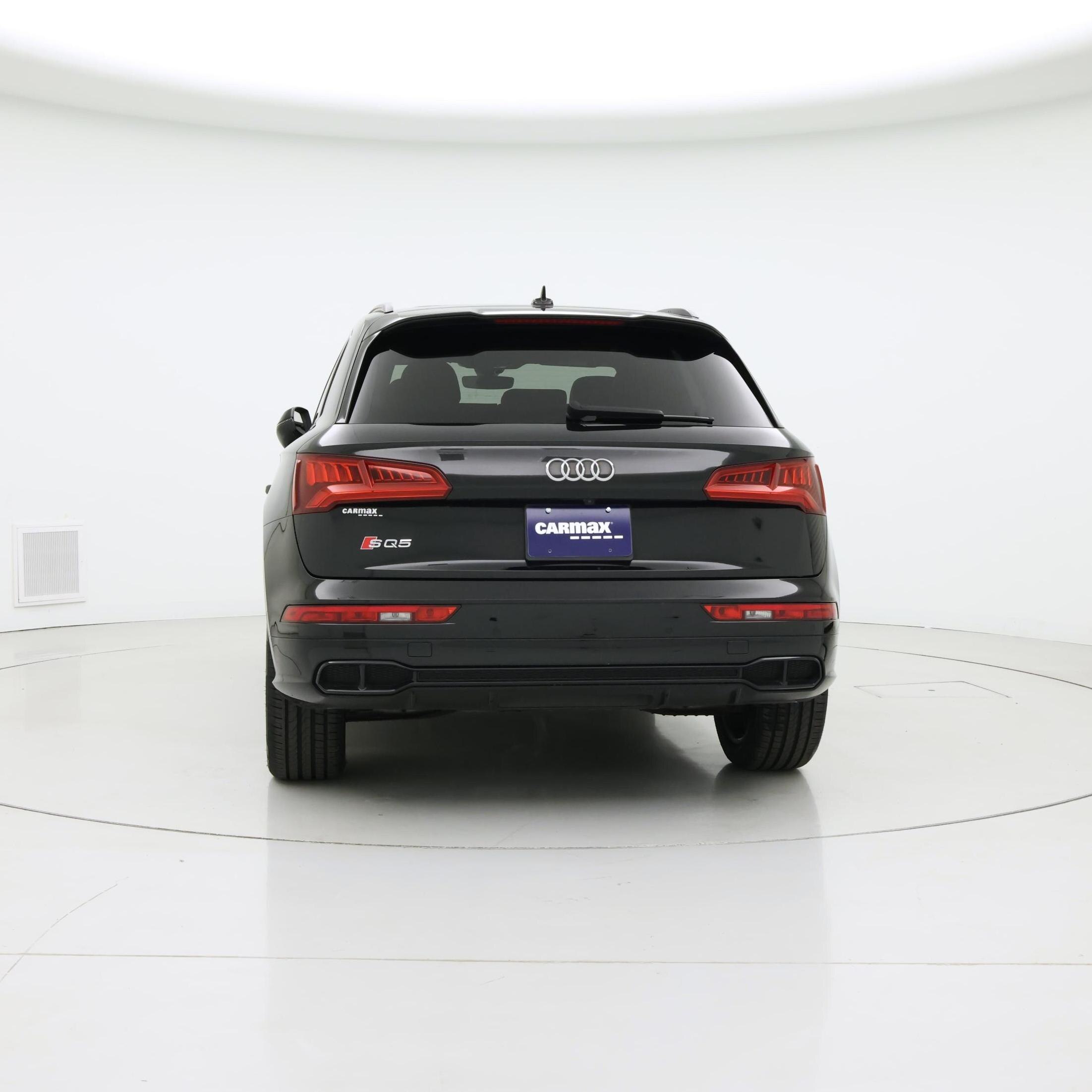 Thumbnail: 2020 Audi SQ5 - 6
