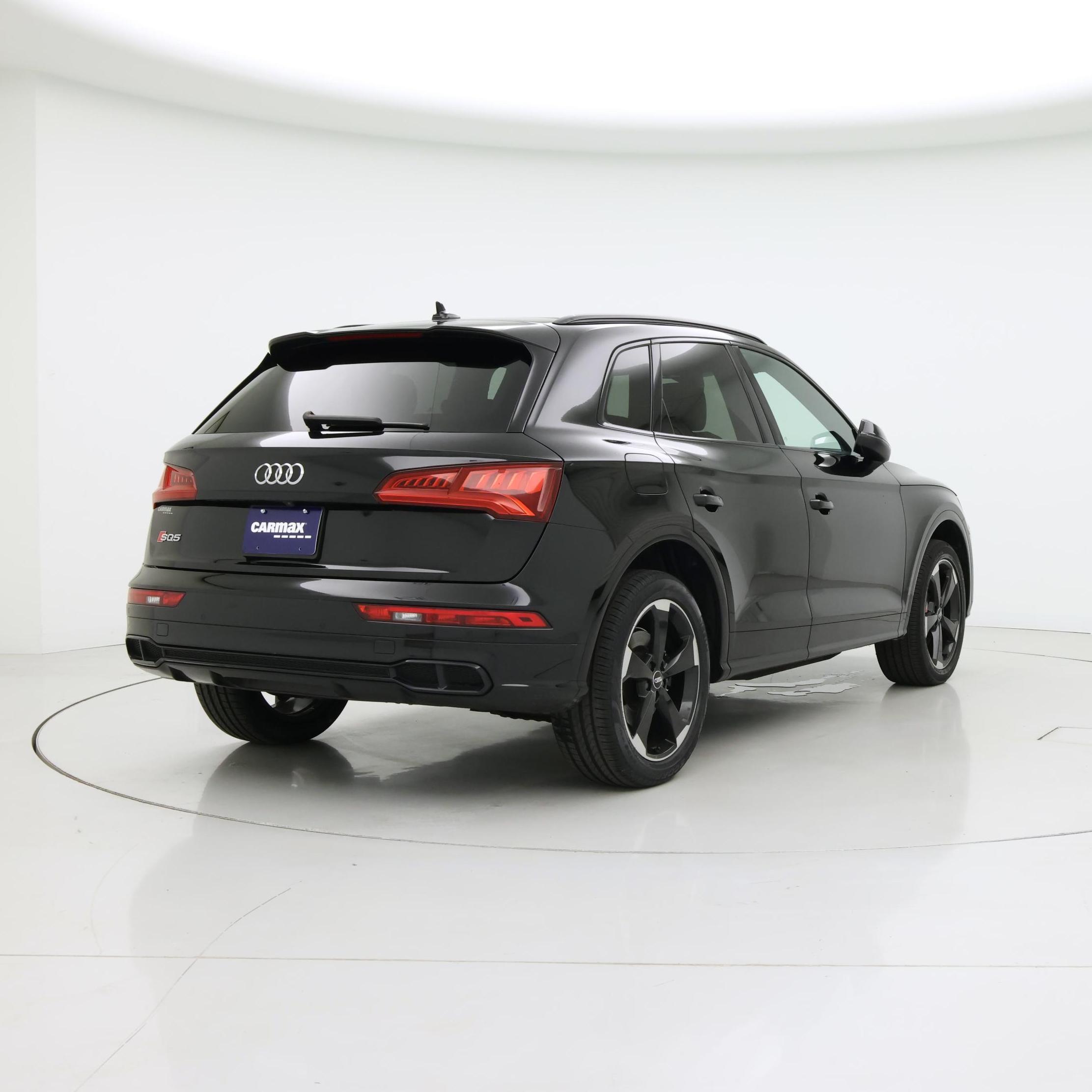Thumbnail: 2020 Audi SQ5 - 8
