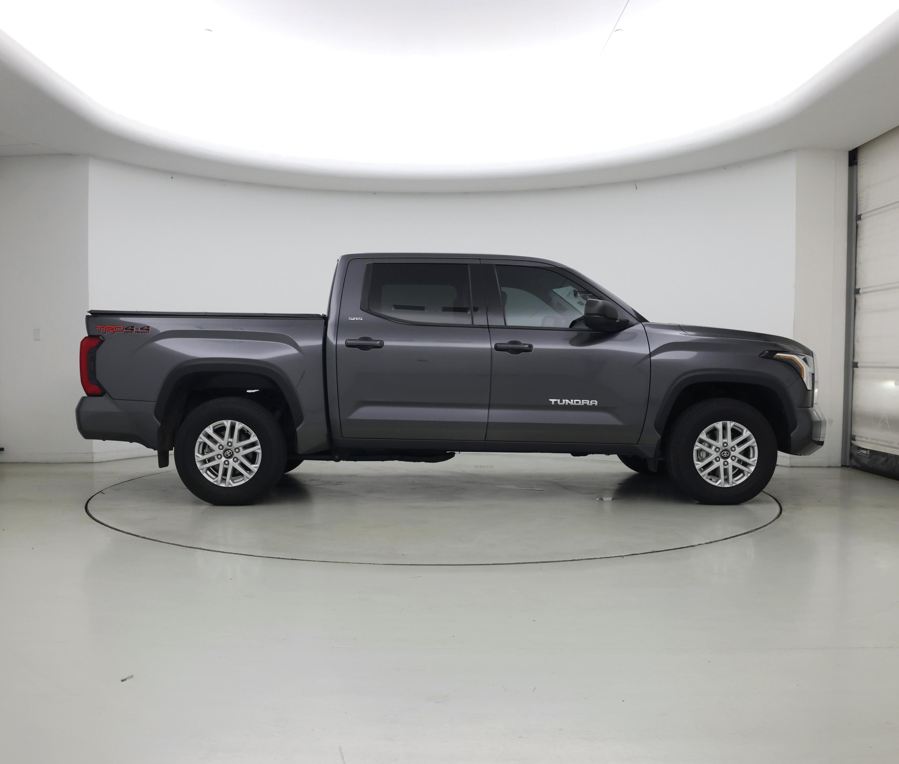 Thumbnail: 2023 Toyota Tundra - 7