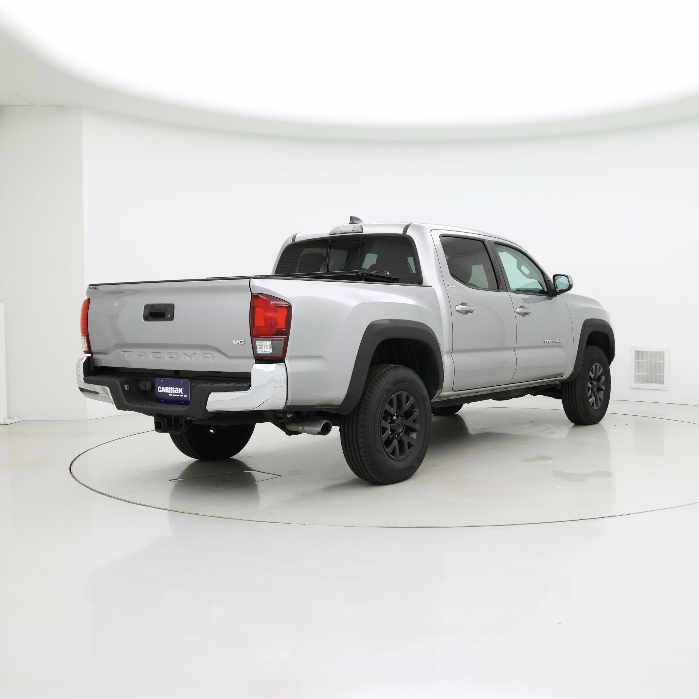 Thumbnail: 2021 Toyota Tacoma - 8