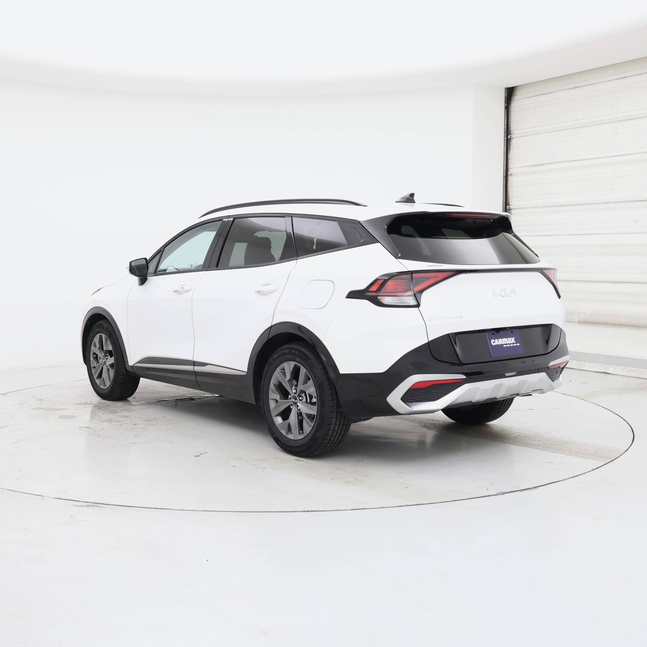 Thumbnail: 2023 Kia Sportage - 2