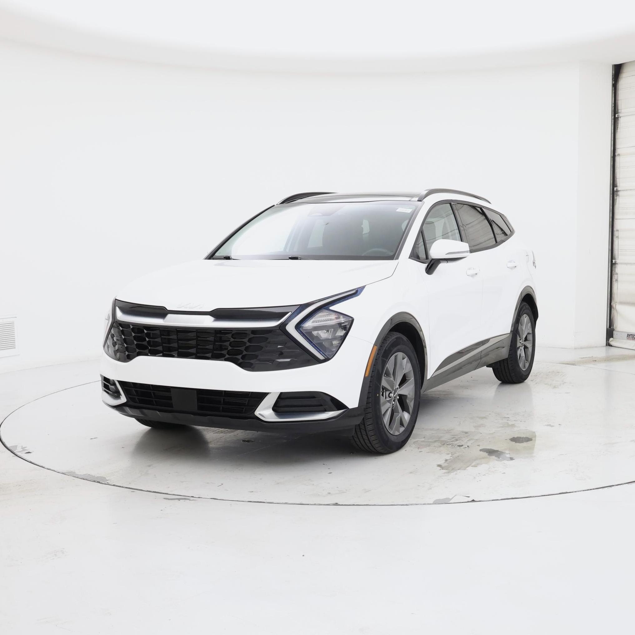 Thumbnail: 2023 Kia Sportage - 4