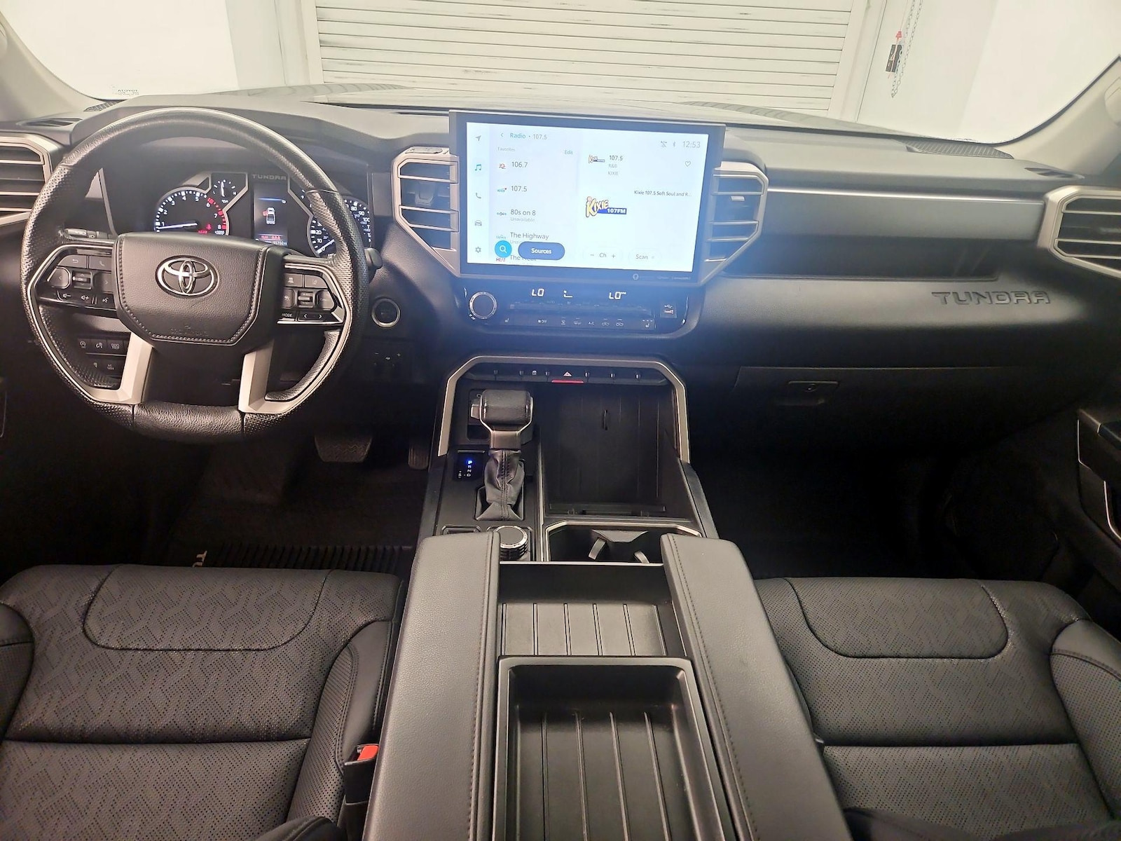 2023 Toyota Tundra SR5 - Photo 10