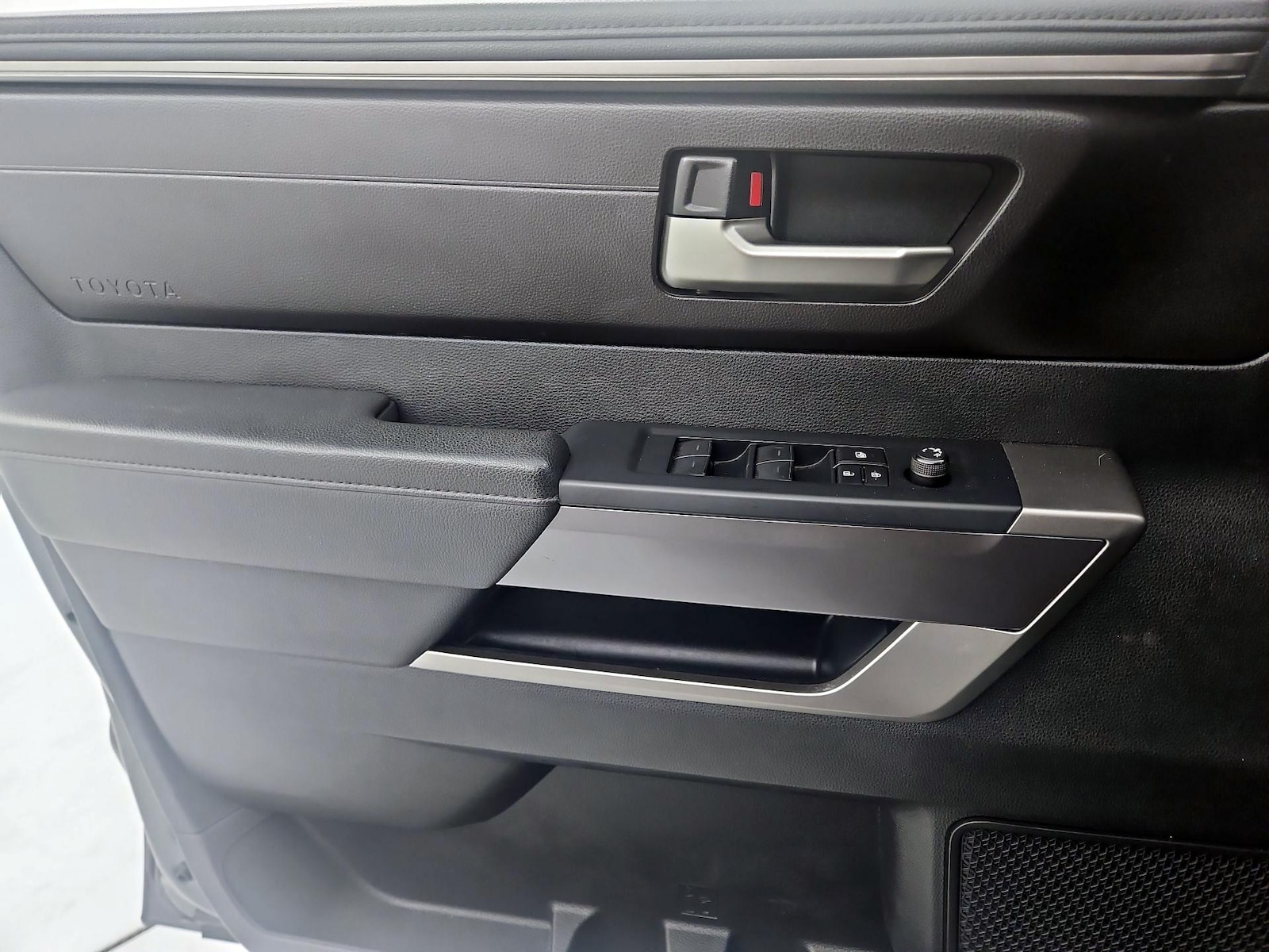 2023 Toyota Tundra SR5 - Photo 13