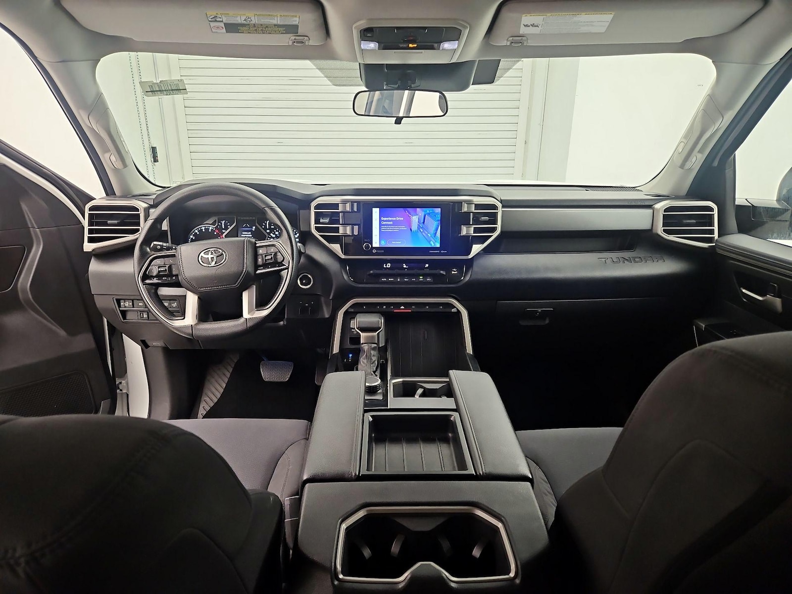 2024 Toyota Tundra SR5 - Photo 10