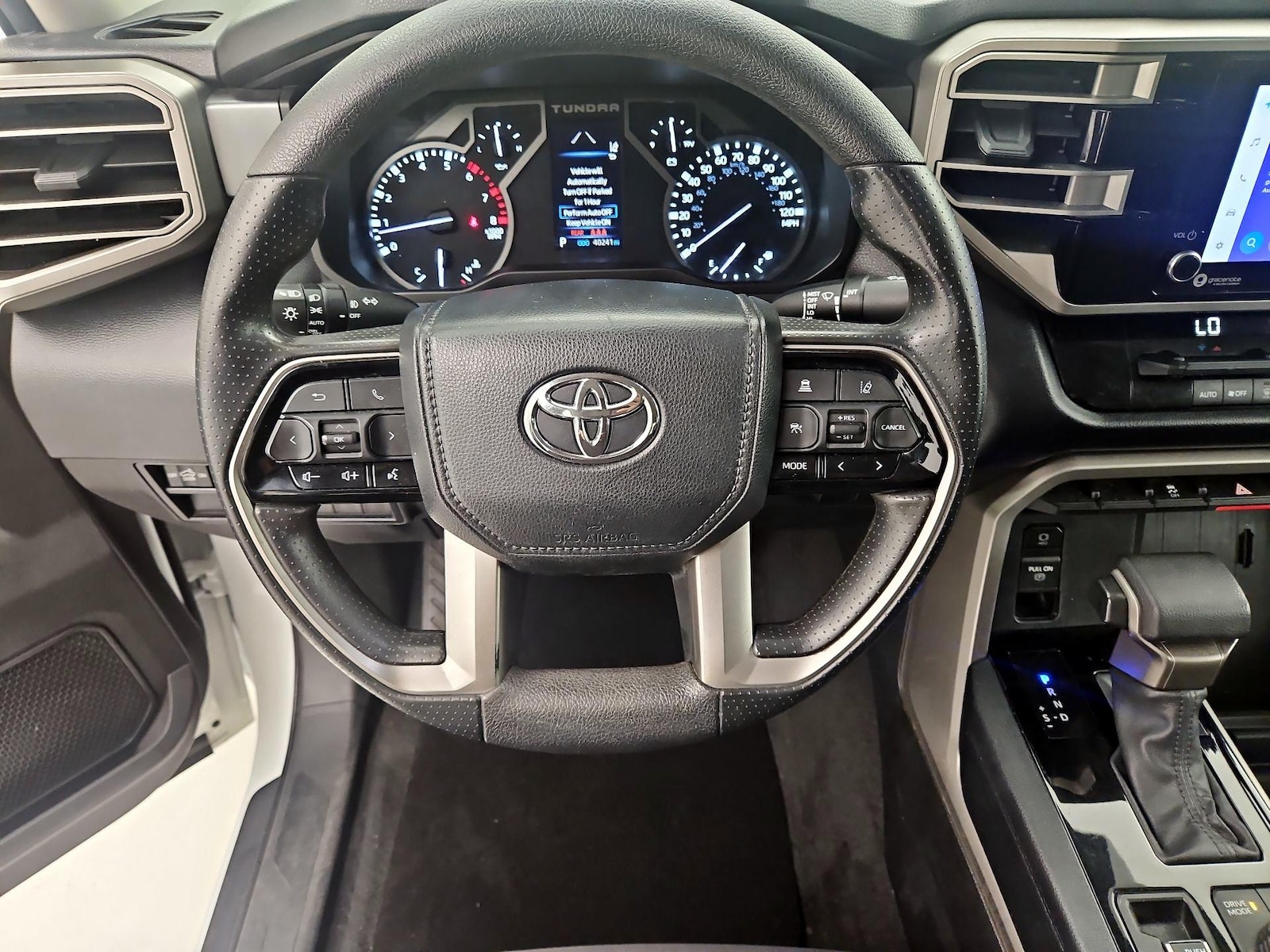 2024 Toyota Tundra SR5 - Photo 11