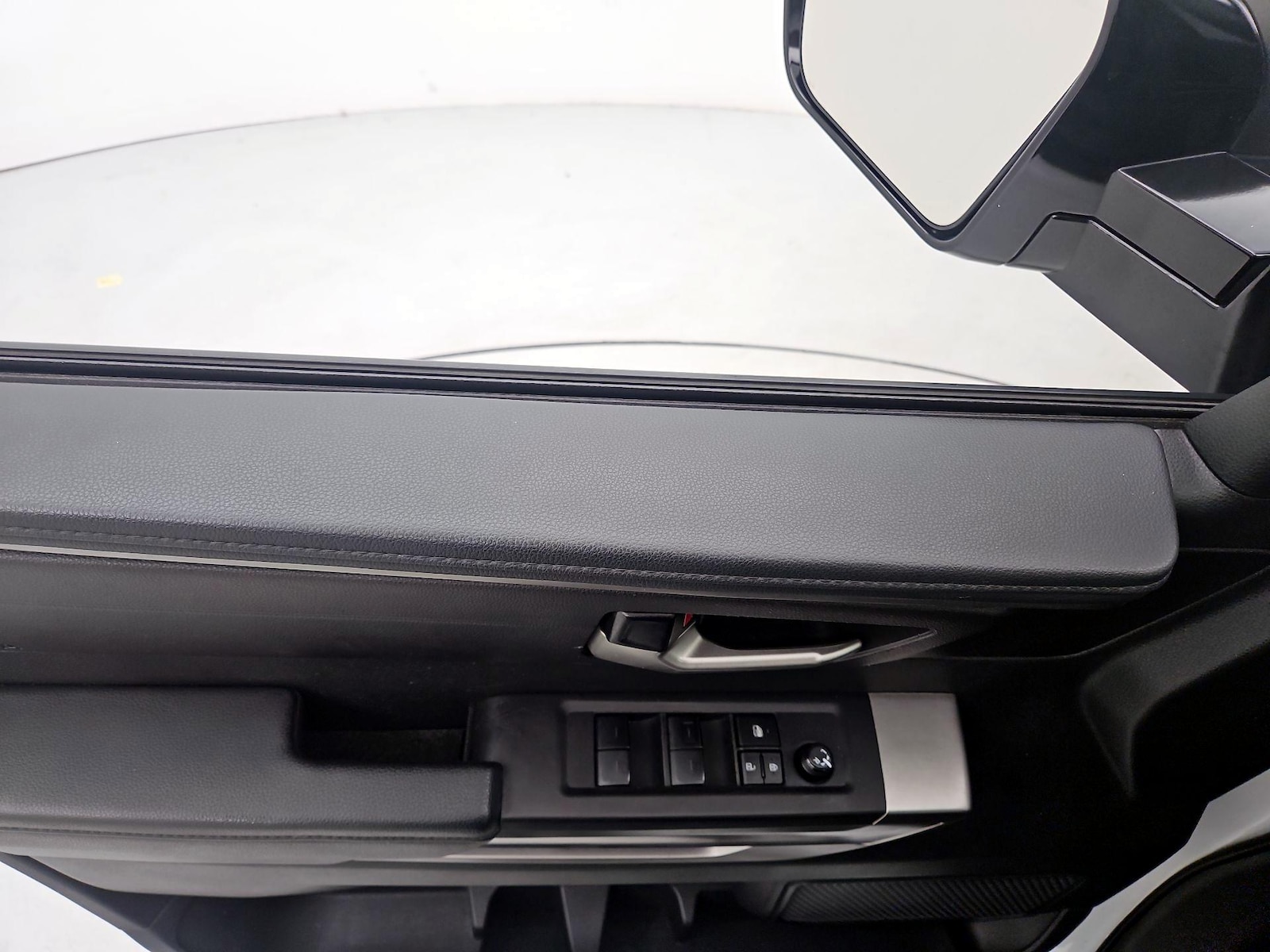2024 Toyota Tundra SR5 - Photo 13