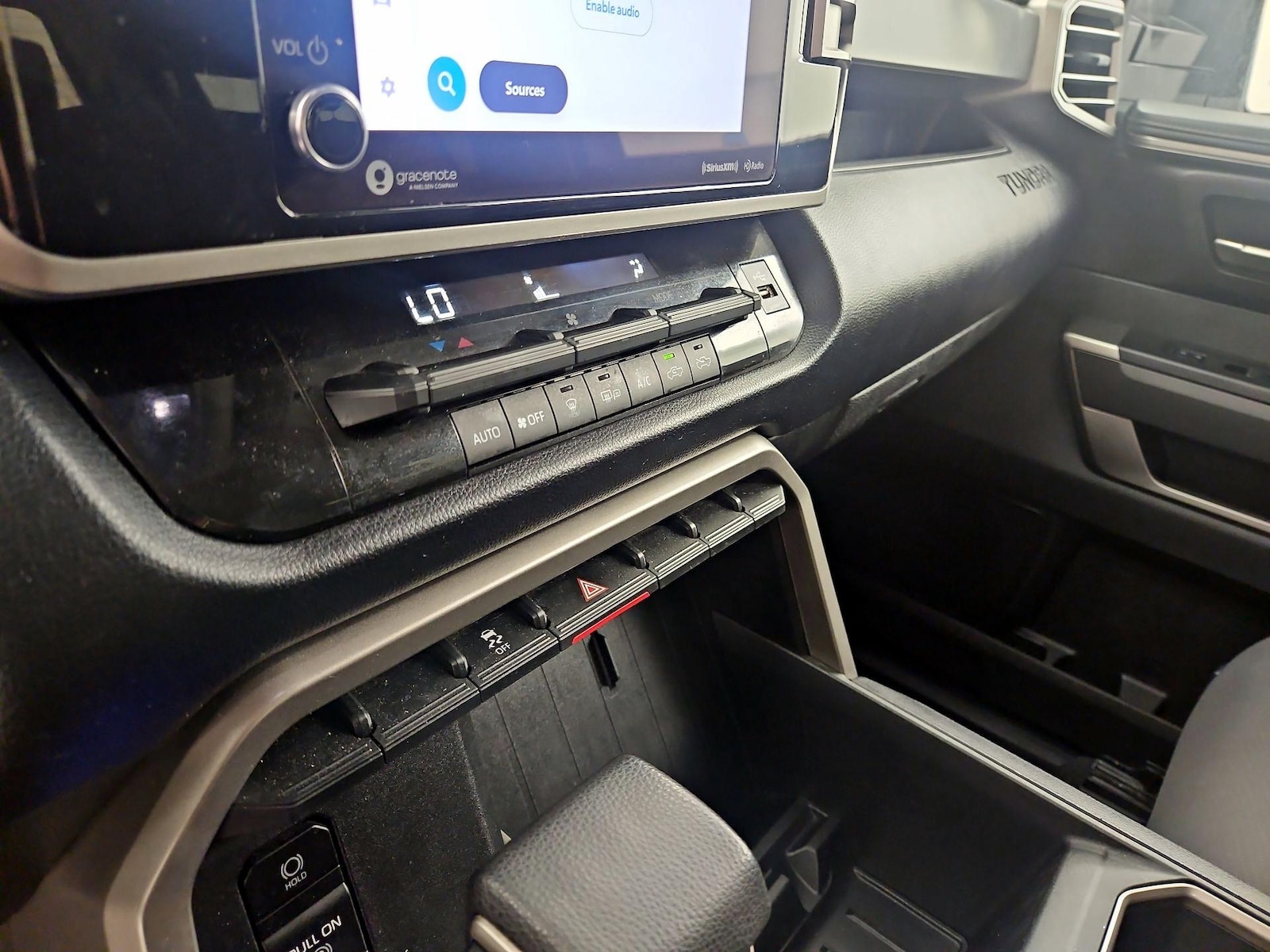 2024 Toyota Tundra SR5 - Photo 17