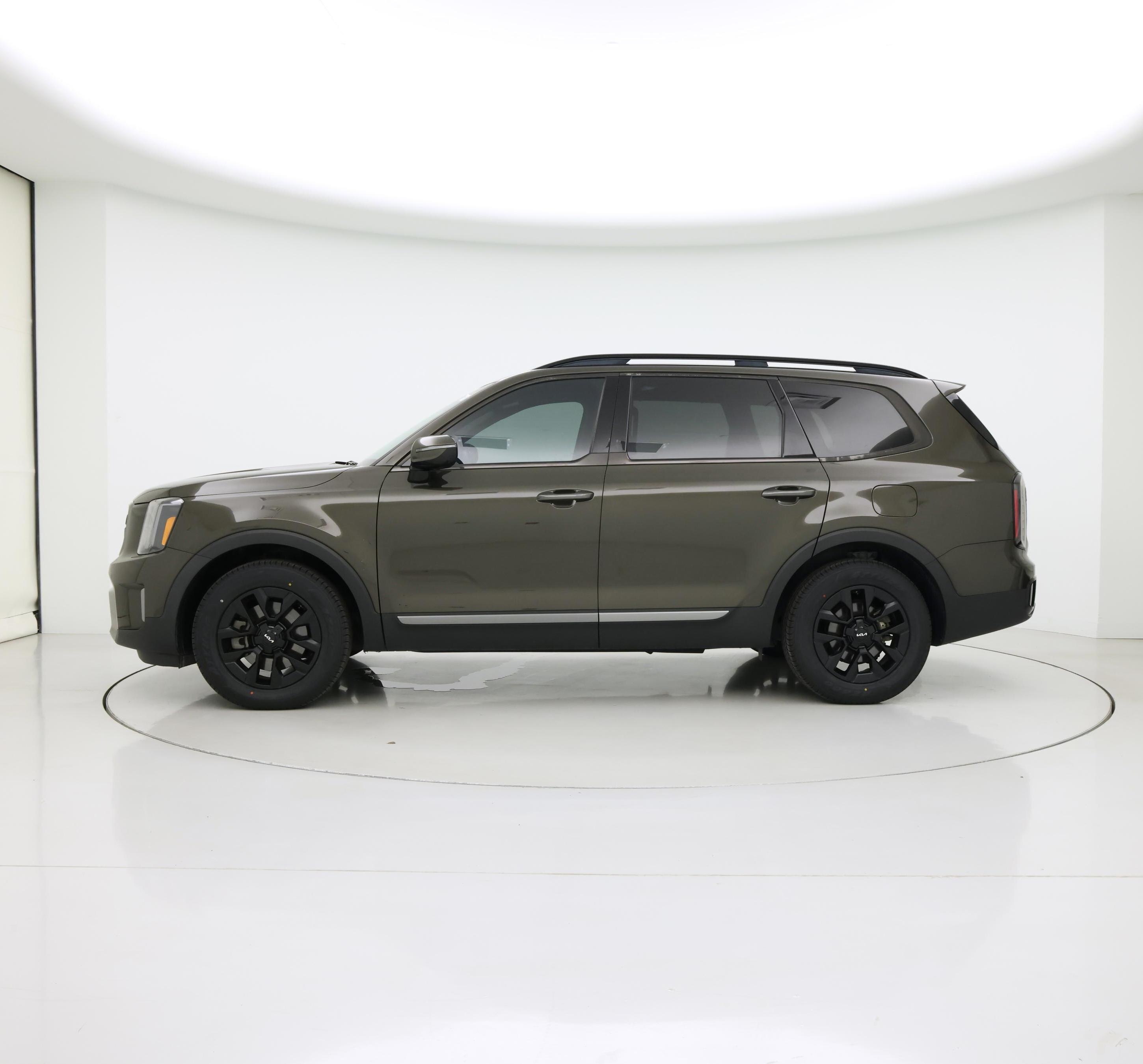 Thumbnail: 2023 Kia Telluride - 3