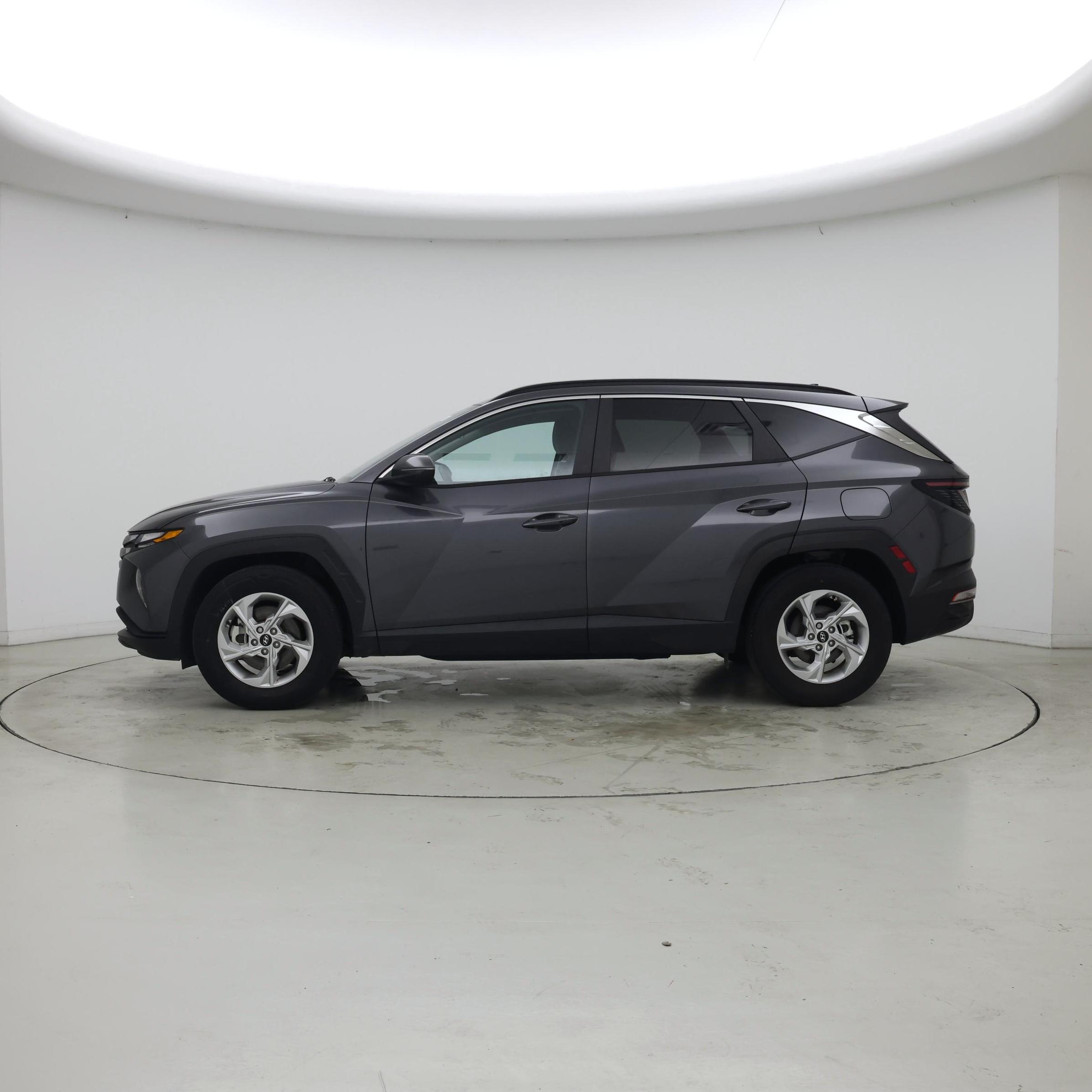 Thumbnail: 2022 Hyundai Tucson - 3