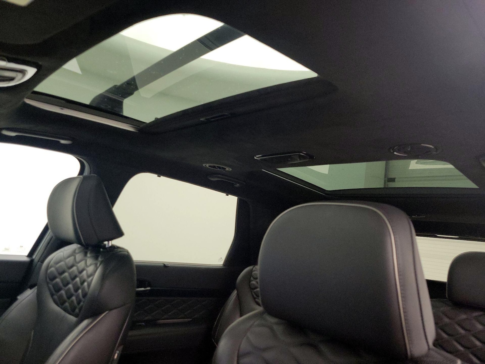 Sunroof(s) & Skylight(s)