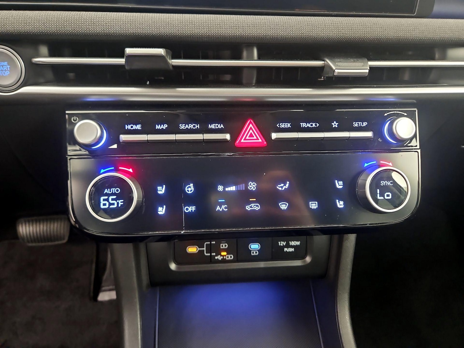 2025 Hyundai Tucson Limited - Photo 15