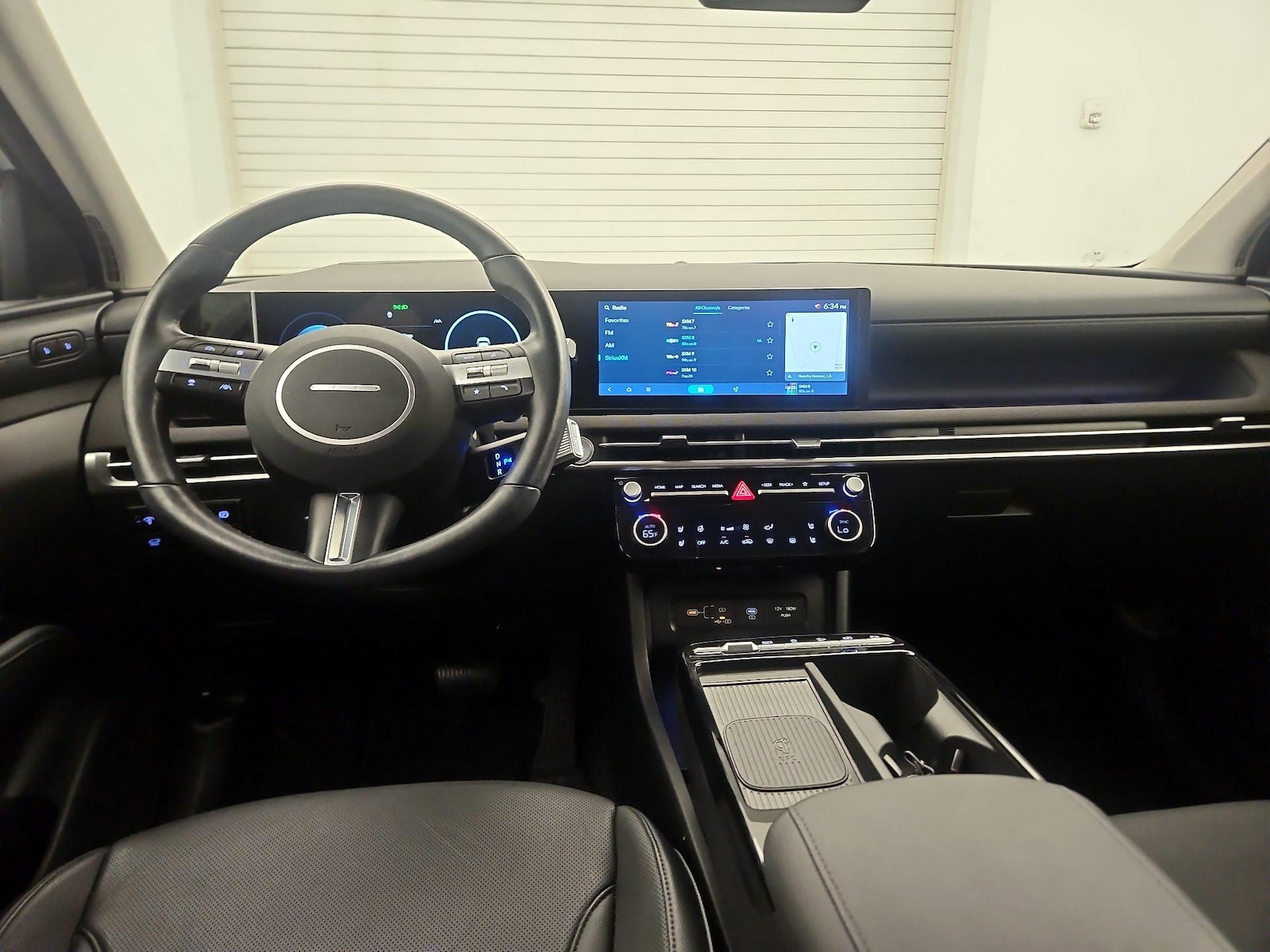2025 Hyundai Tucson Limited - Photo 8