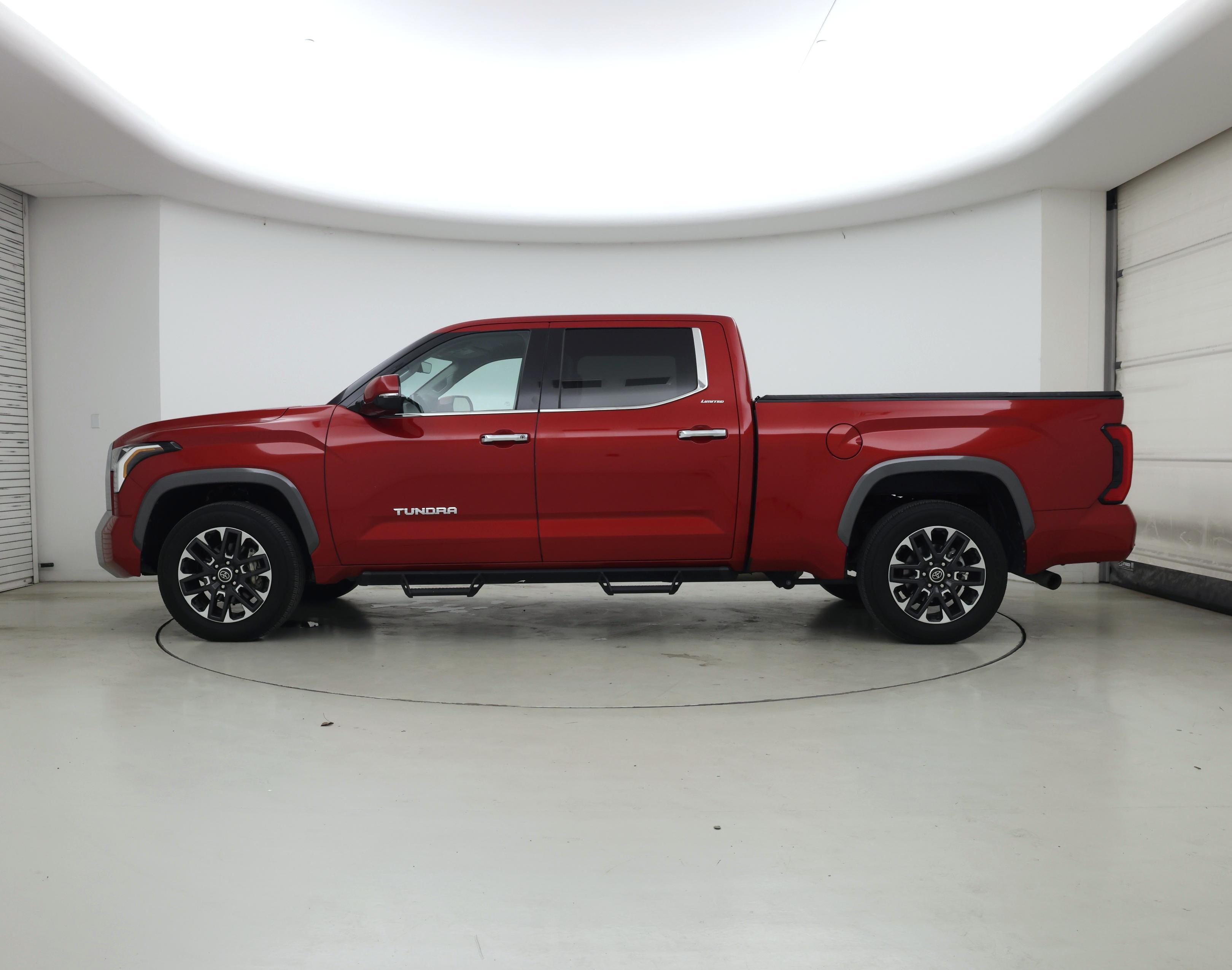 Thumbnail: 2023 Toyota Tundra - 3